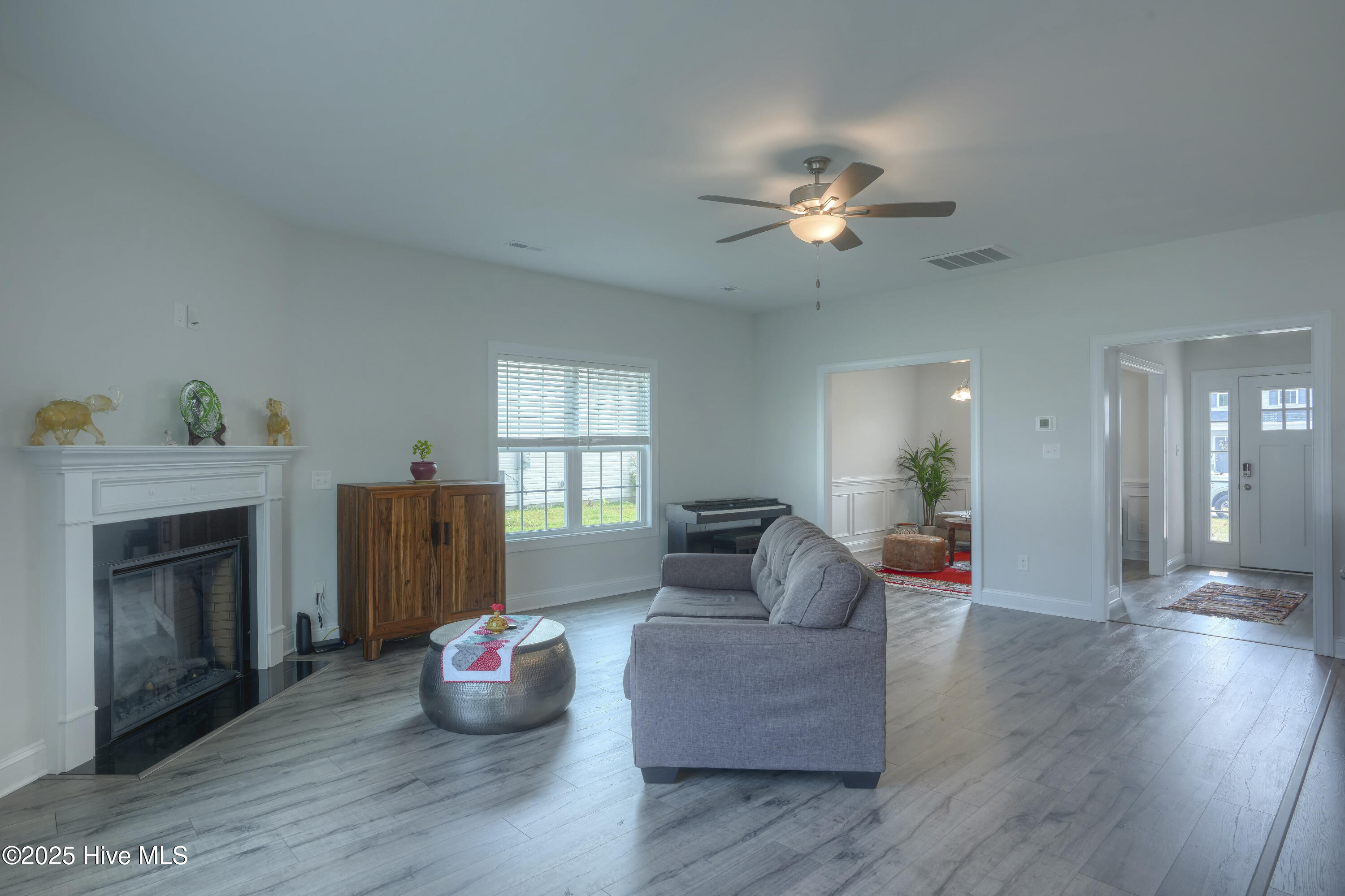 524 White Shoal Way