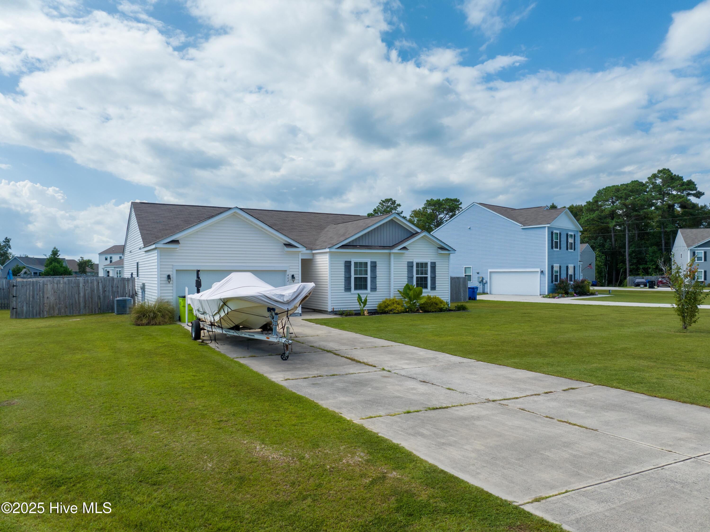 402 Saxby Way