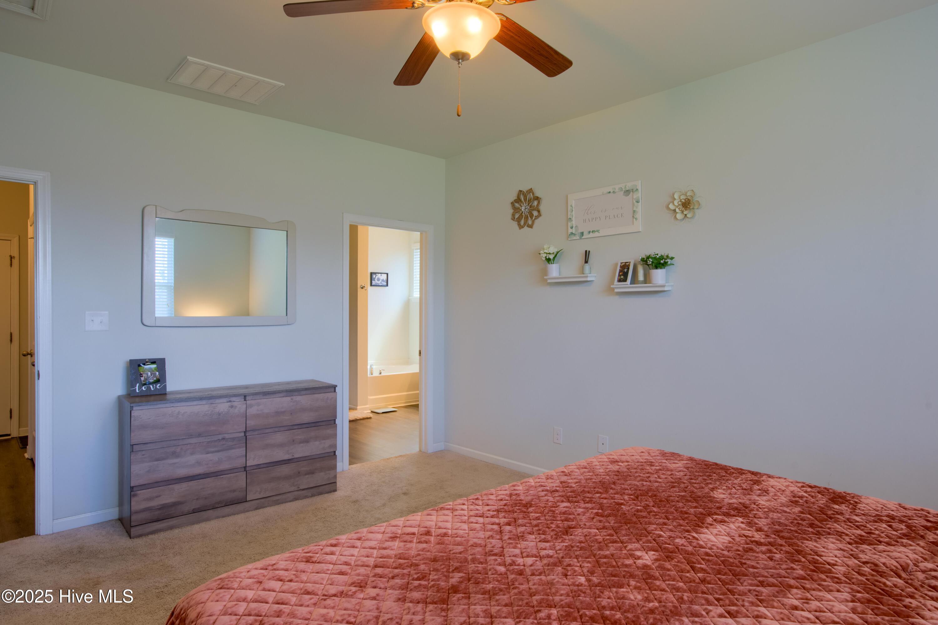 402 Saxby Way
