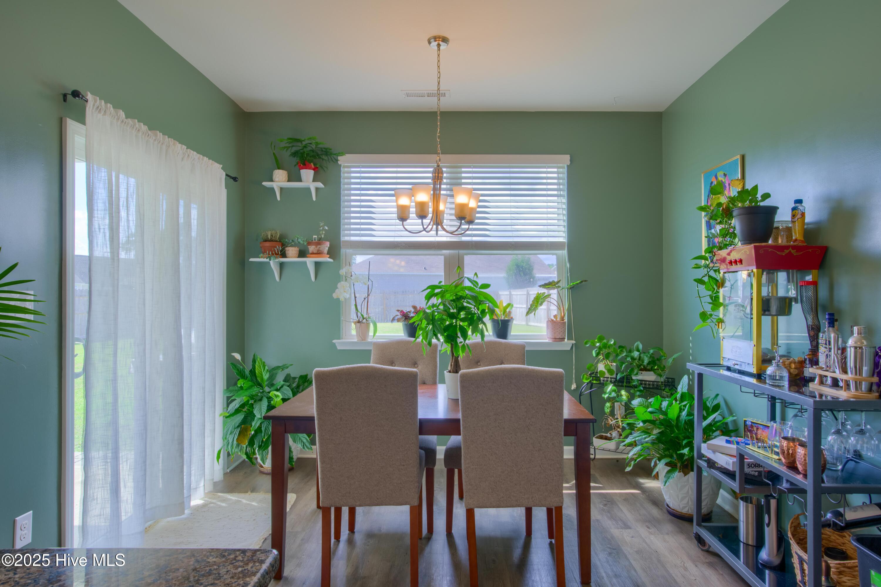 402 Saxby Way