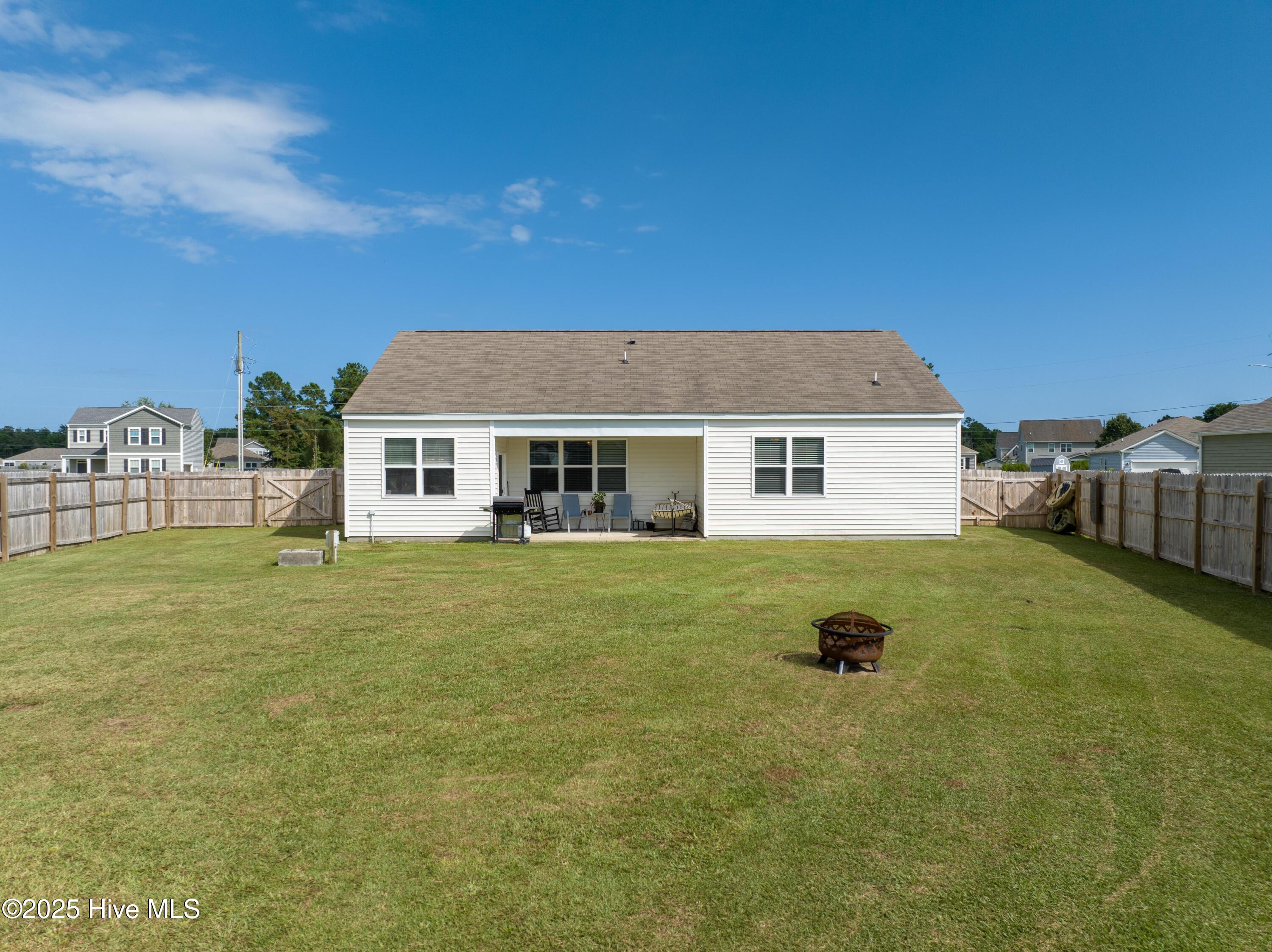 402 Saxby Way