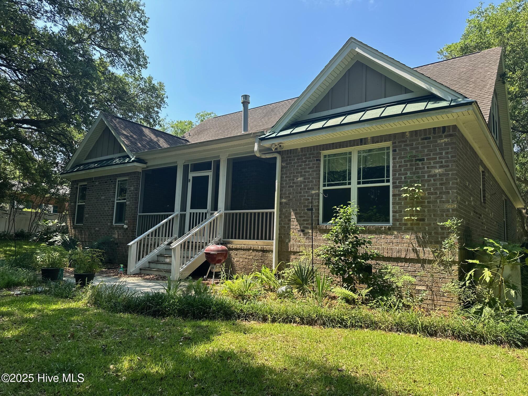 2790 Scotts Hill Loop Road