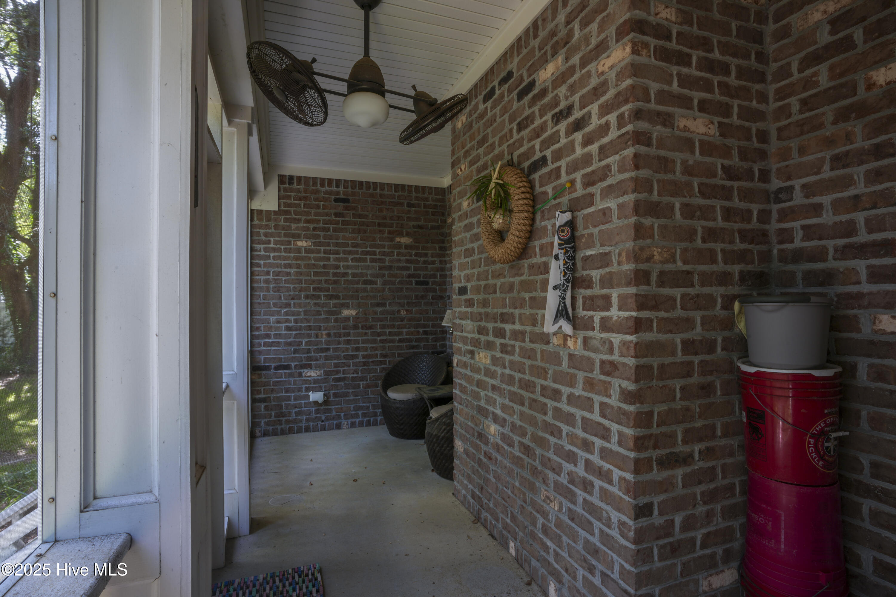 2790 Scotts Hill Loop Road