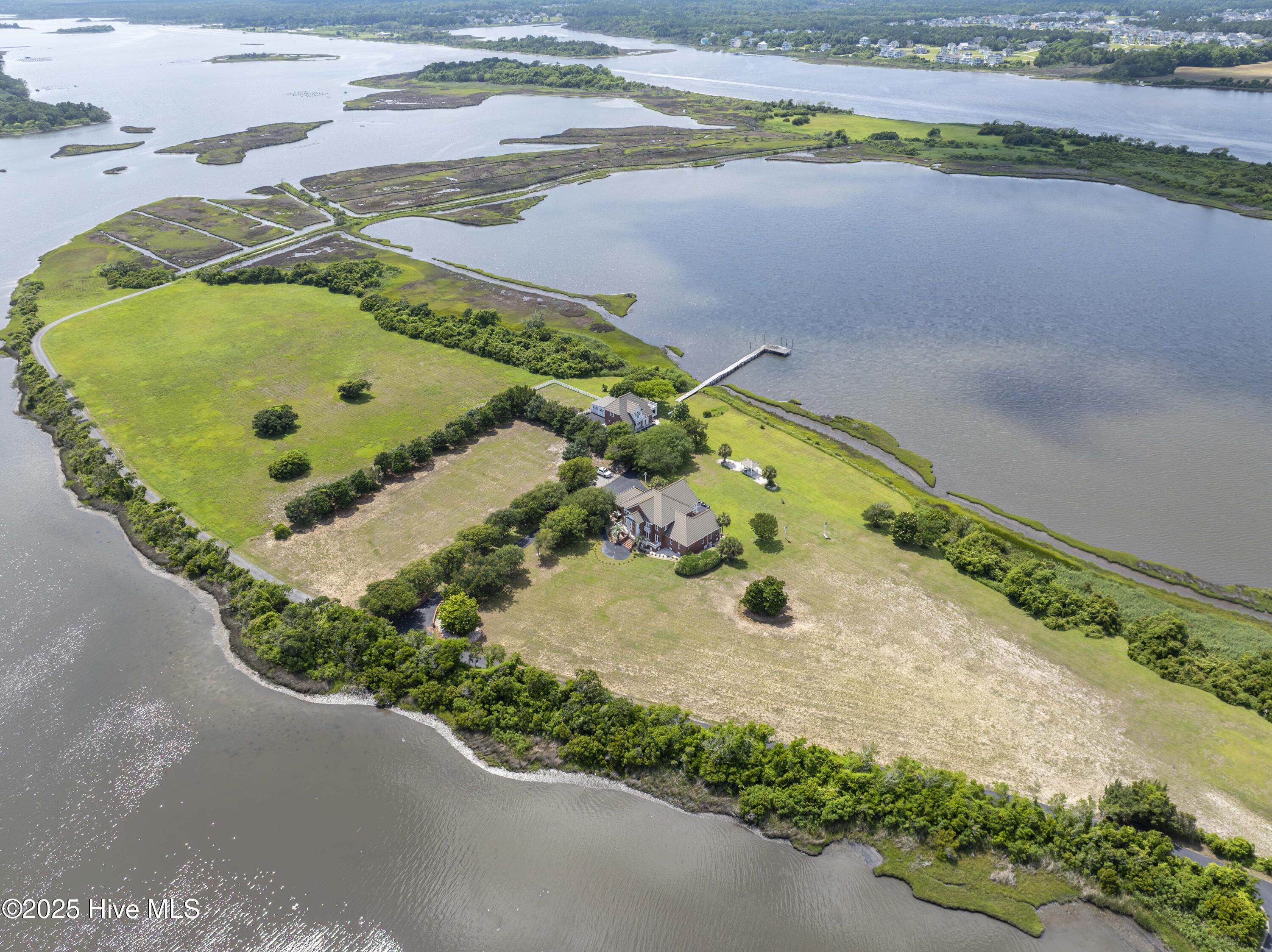 4 Hunter Heath Drive