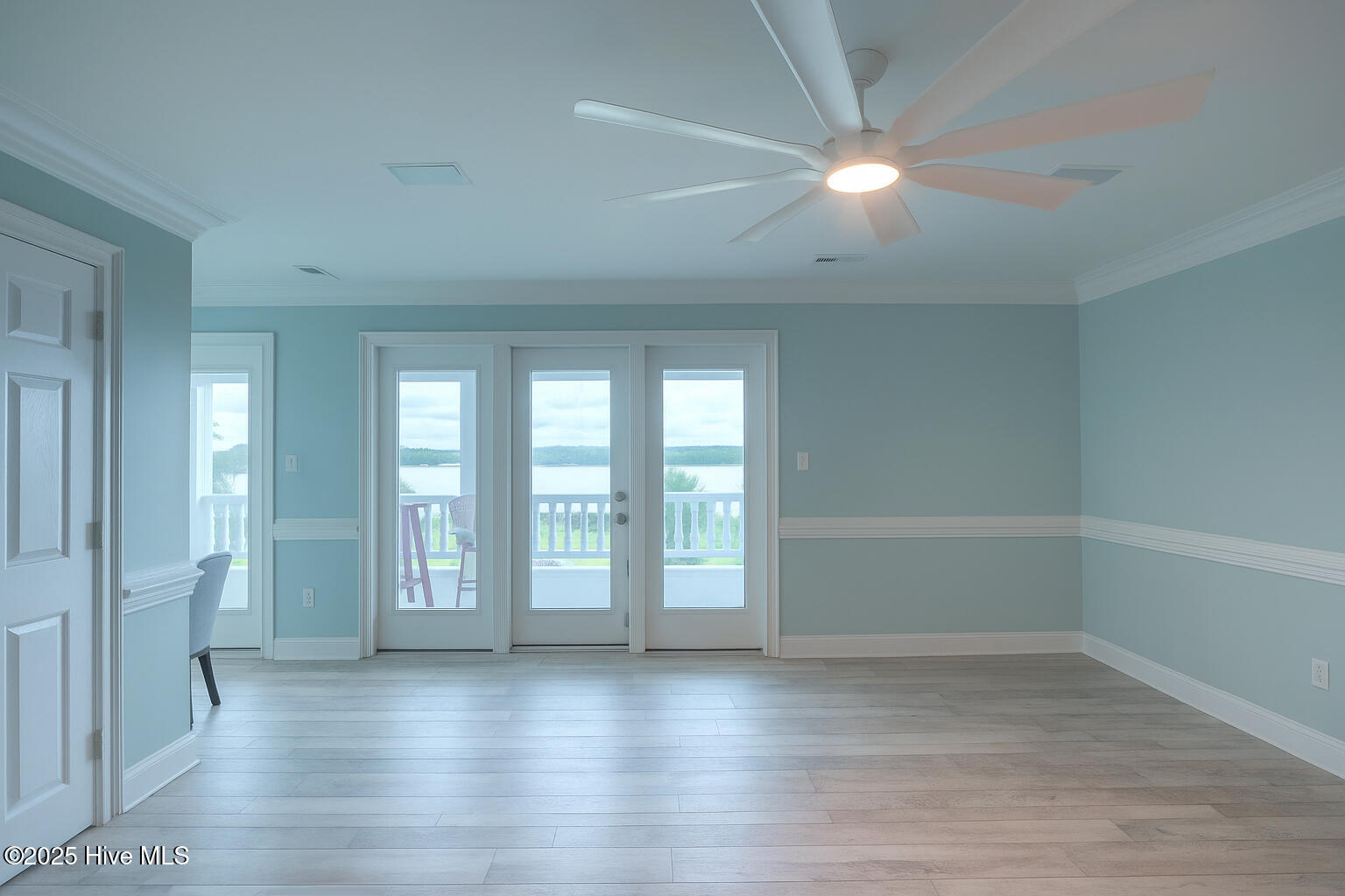 4 Hunter Heath Drive