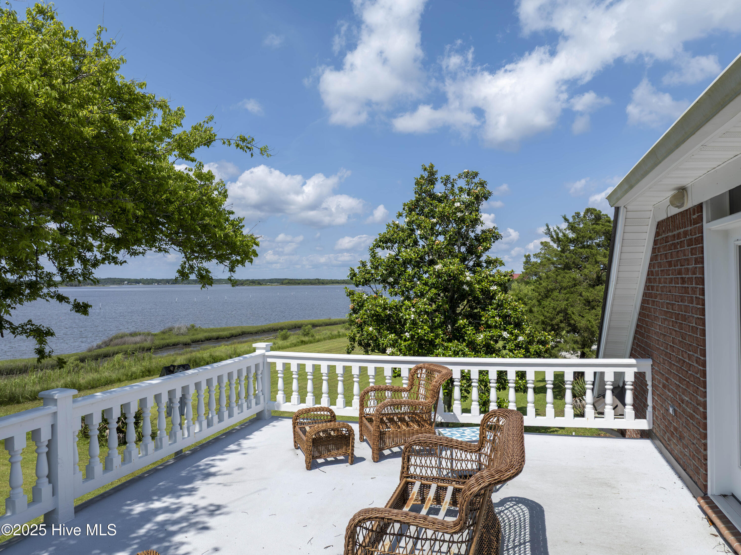 4 Hunter Heath Drive