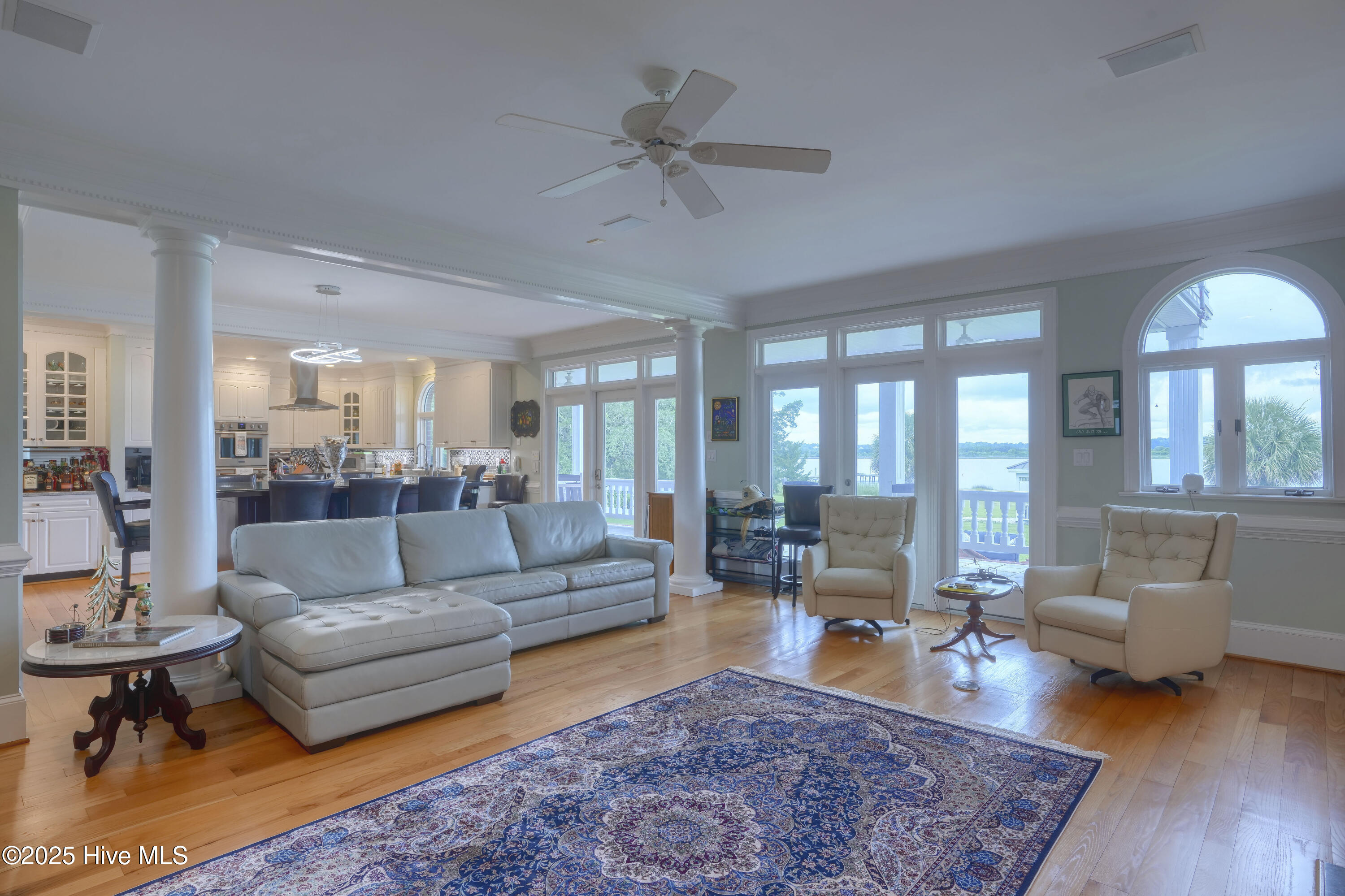 4 Hunter Heath Drive