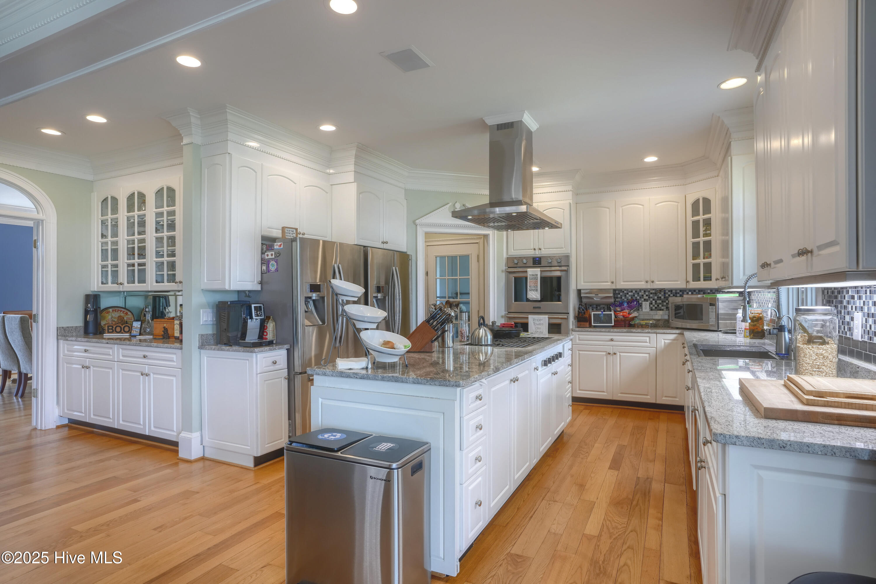 4 Hunter Heath Drive