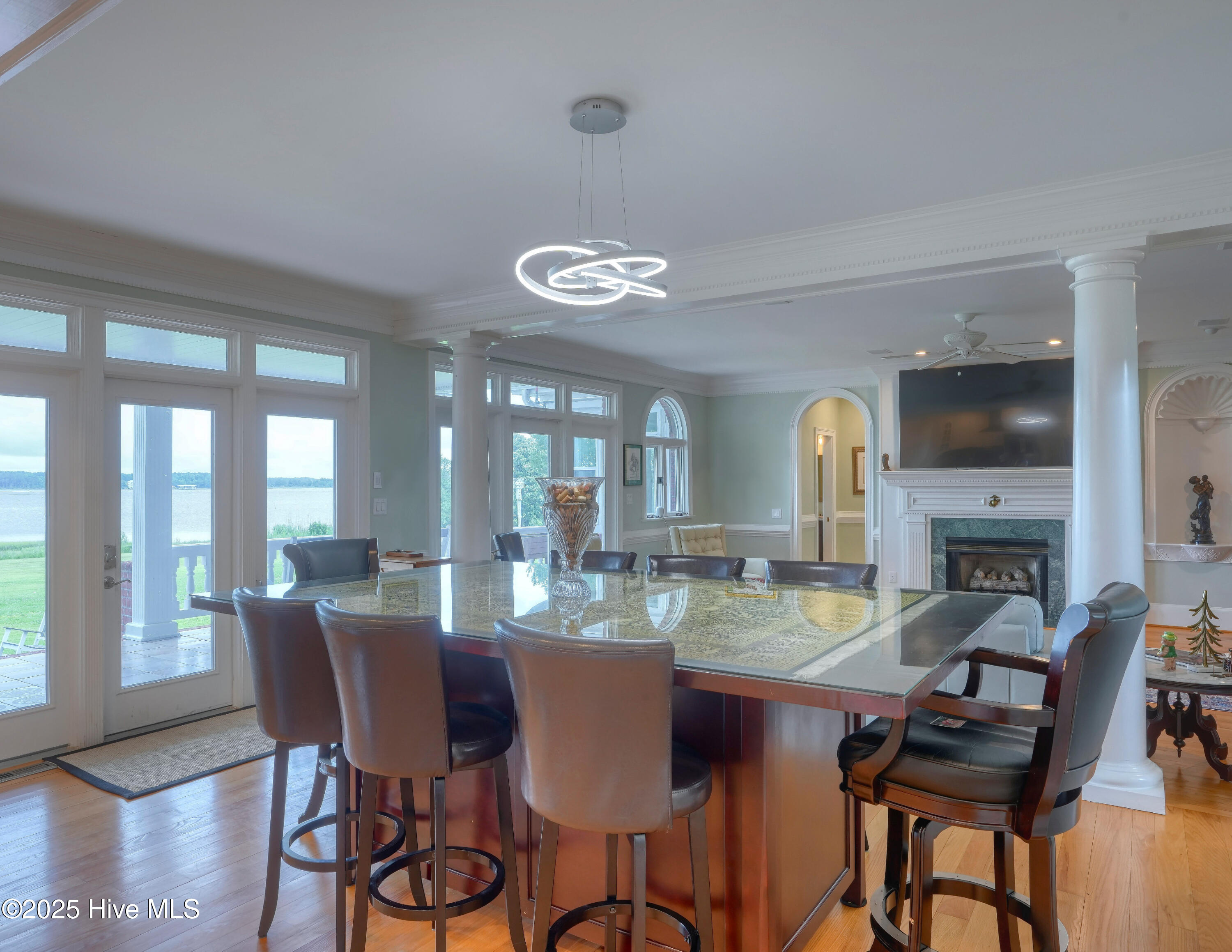 4 Hunter Heath Drive