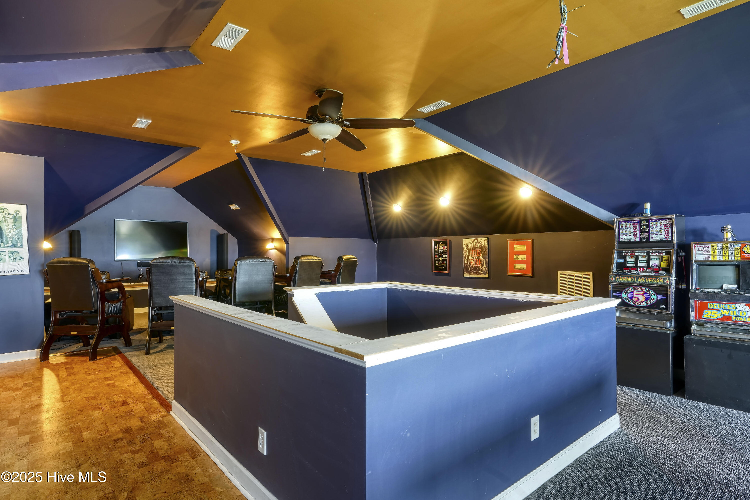 4 Hunter Heath Drive