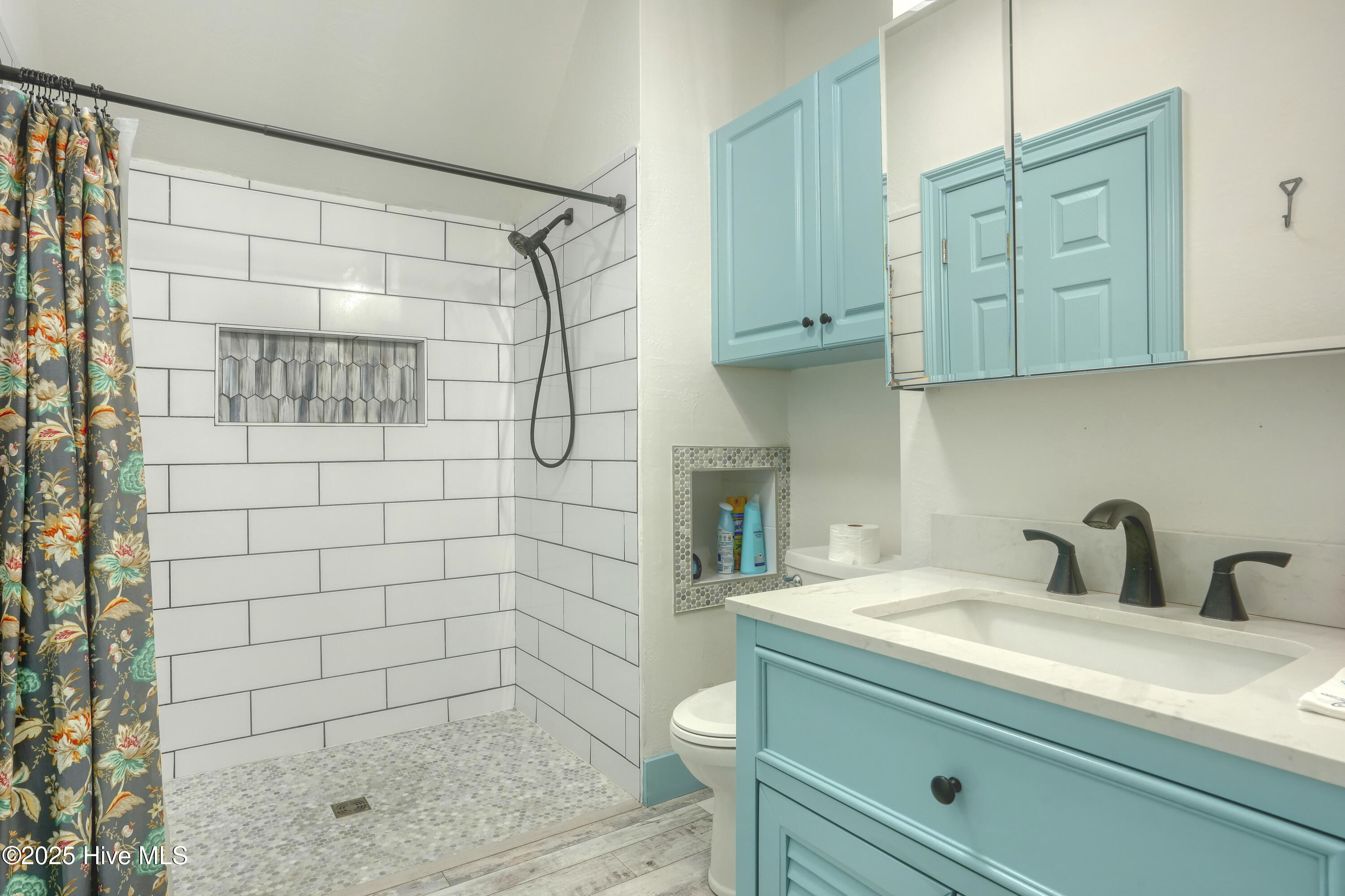 4 Hunter Heath Drive