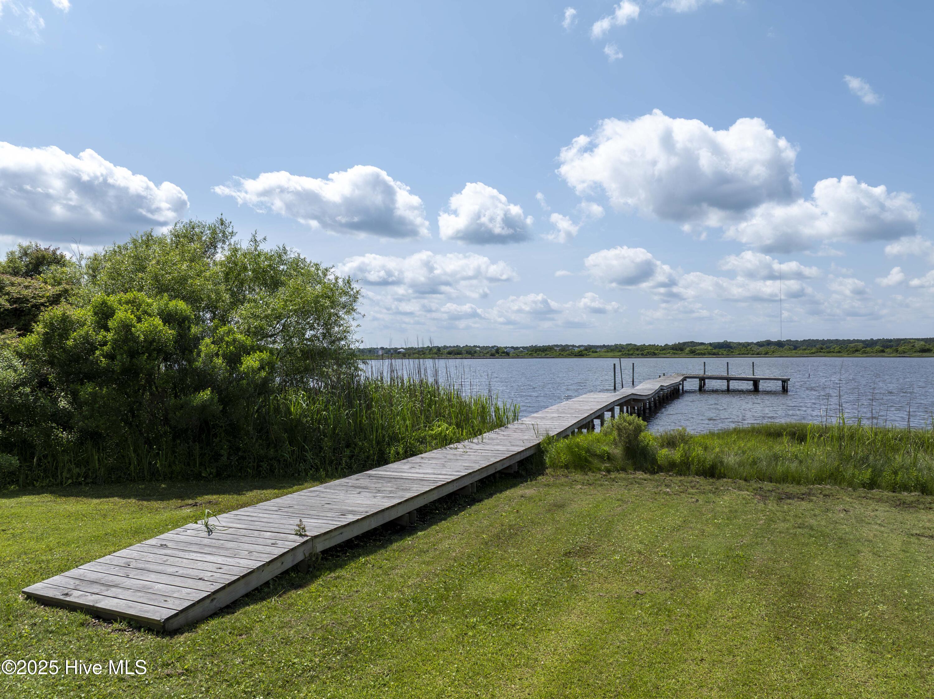 4 Hunter Heath Drive