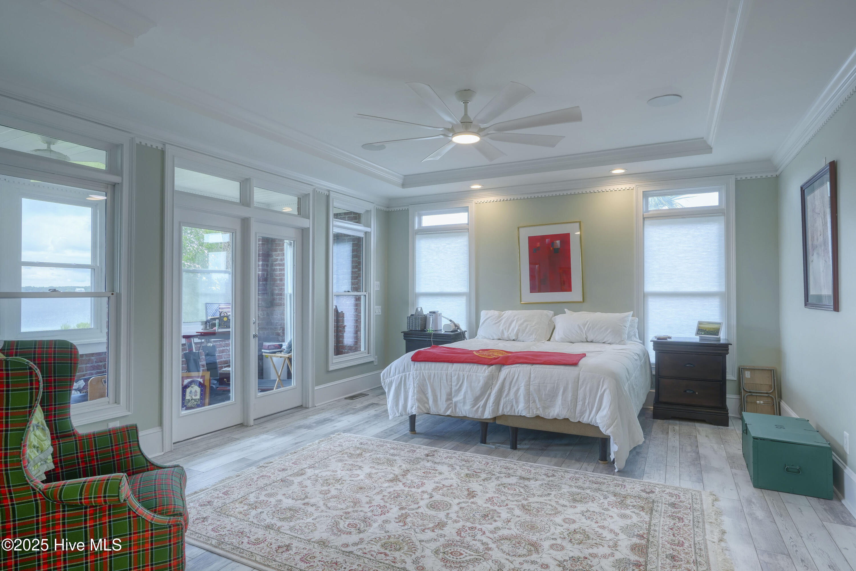 4 Hunter Heath Drive