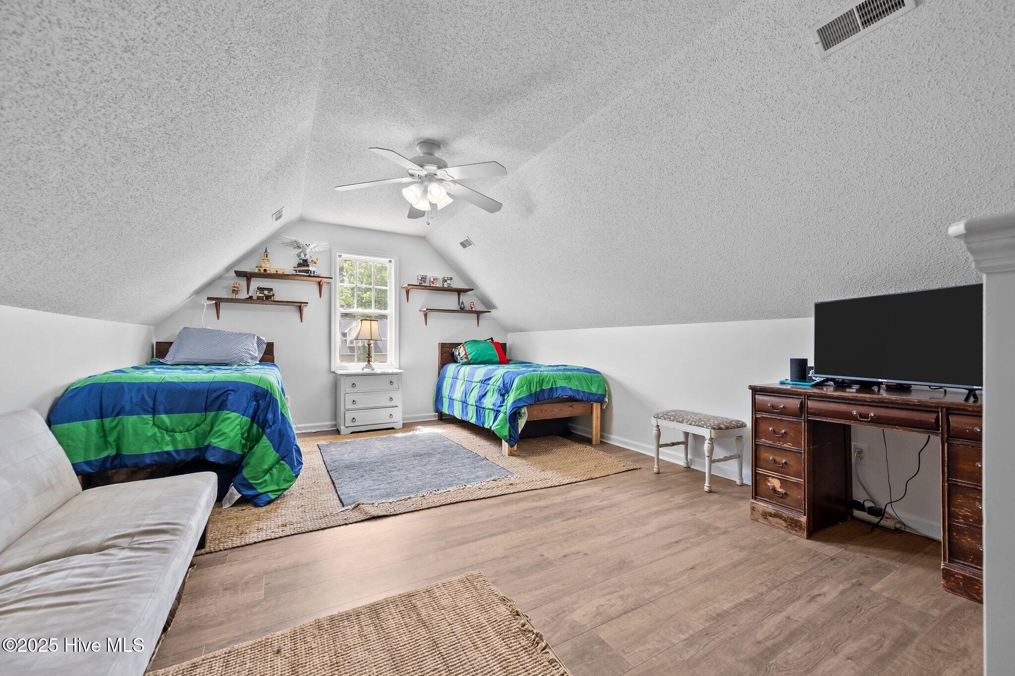 182 Bridlewood Drive