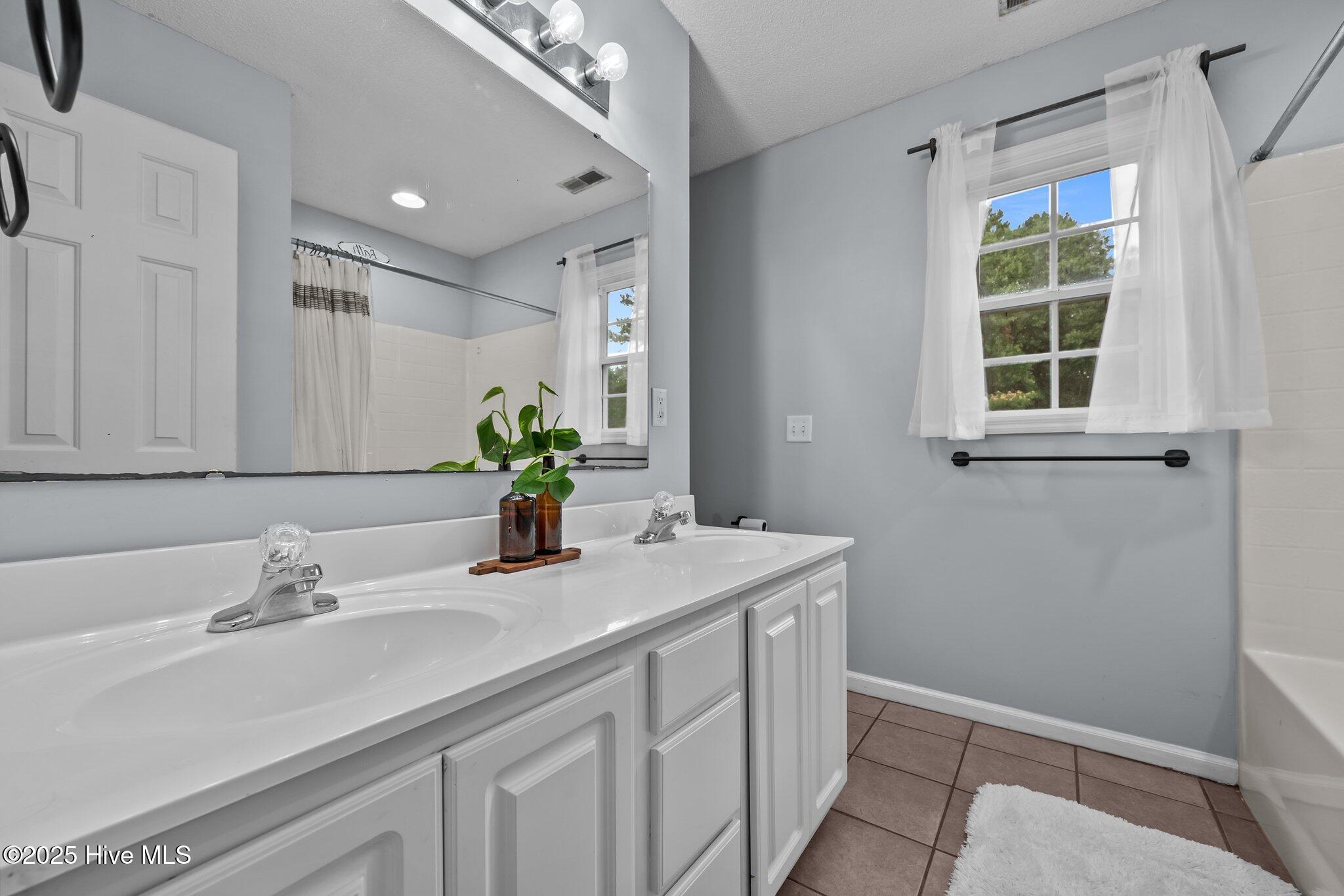 182 Bridlewood Drive