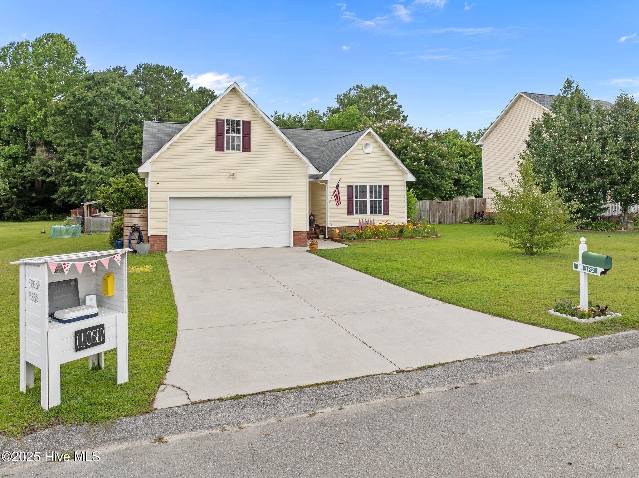 182 Bridlewood Drive