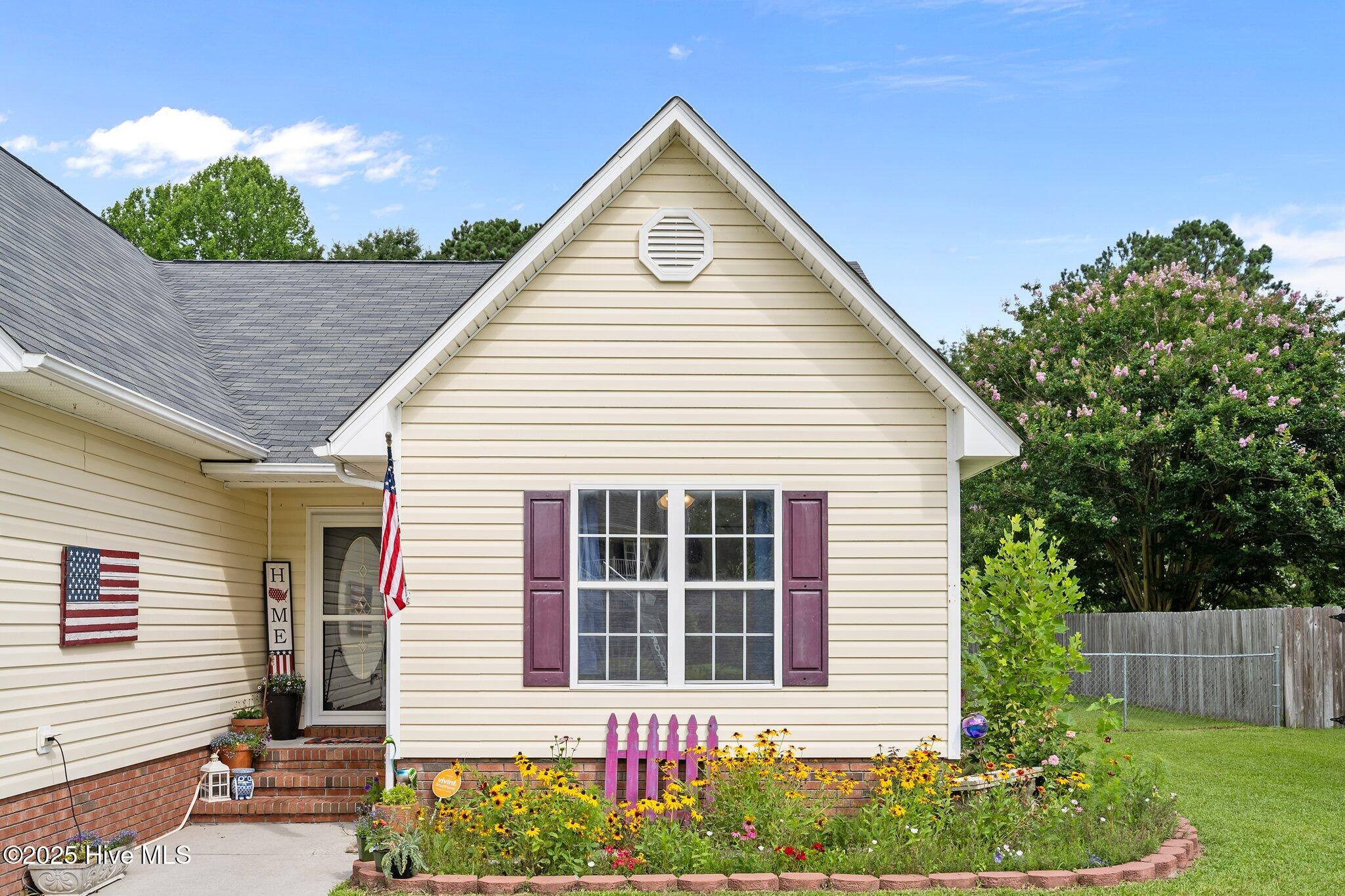 182 Bridlewood Drive