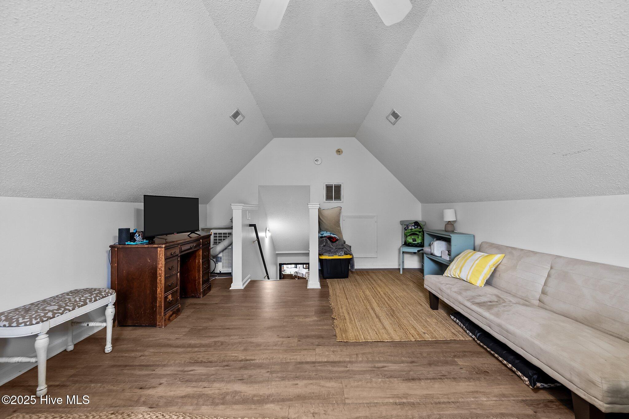 182 Bridlewood Drive