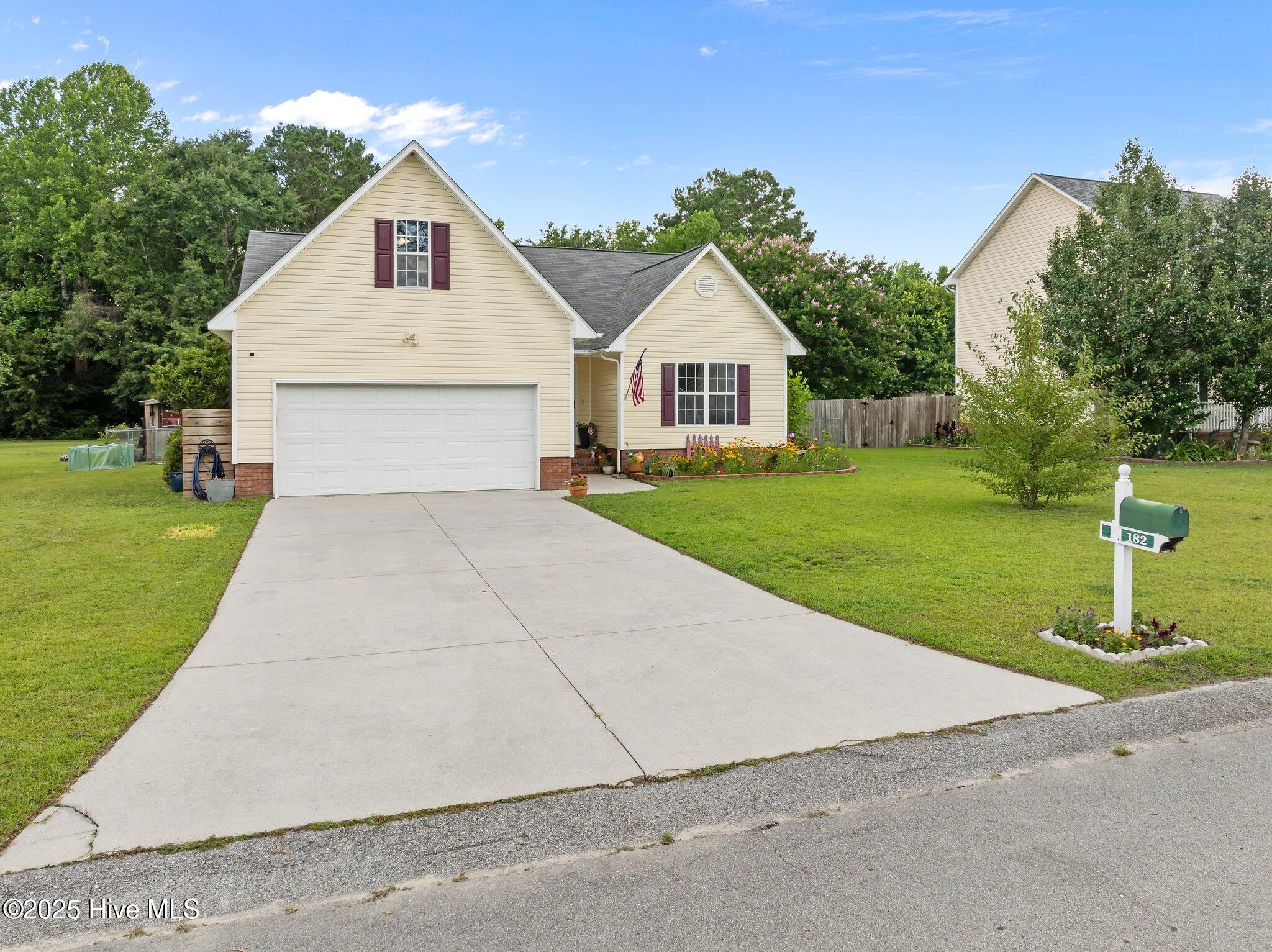 182 Bridlewood Drive