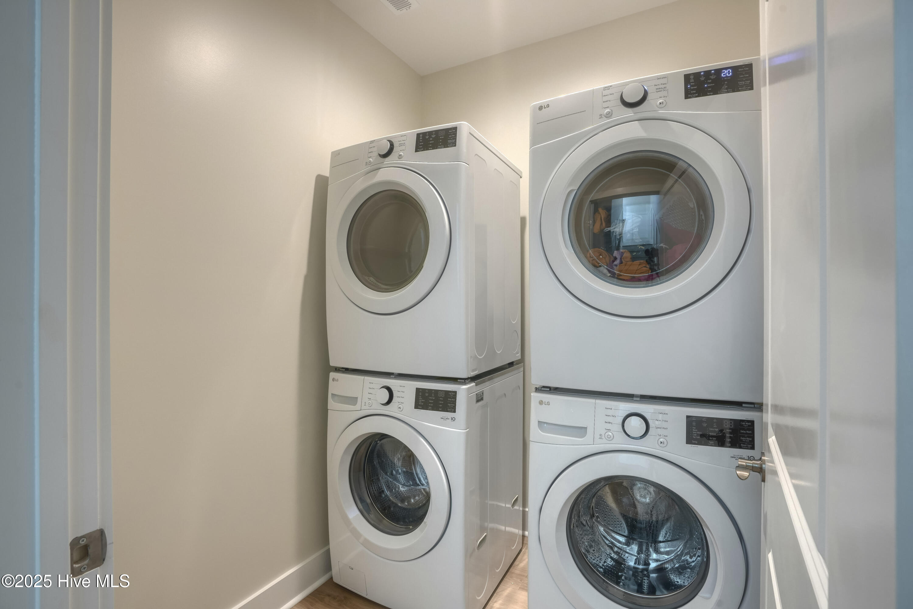 1326 New River Inlet Road