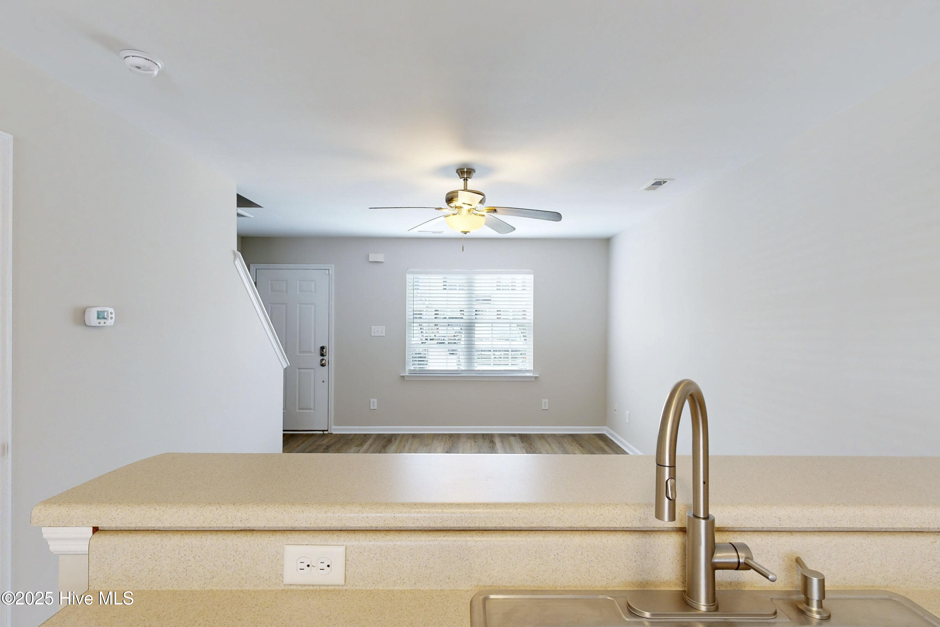 8006 Banister Loop