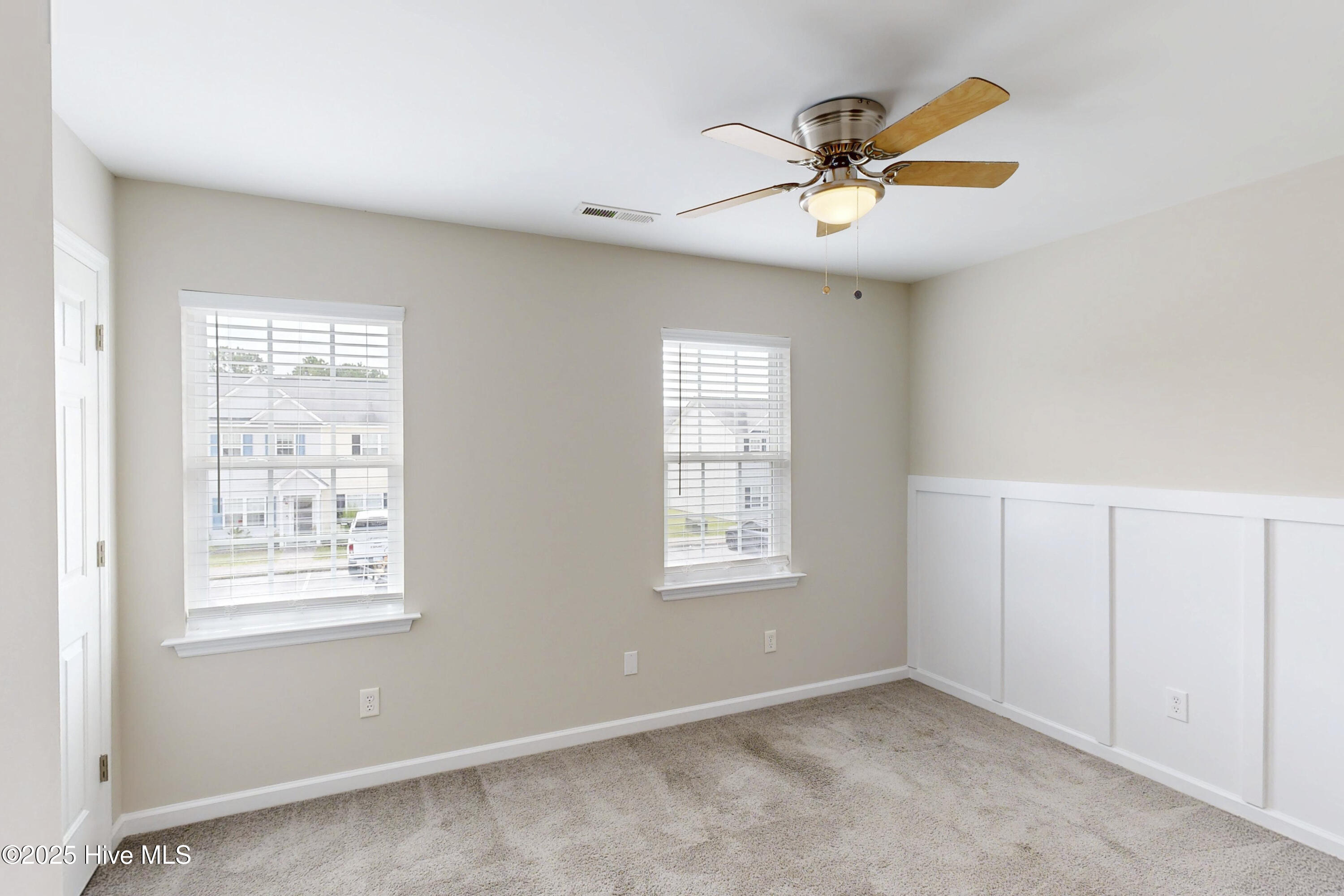 8006 Banister Loop