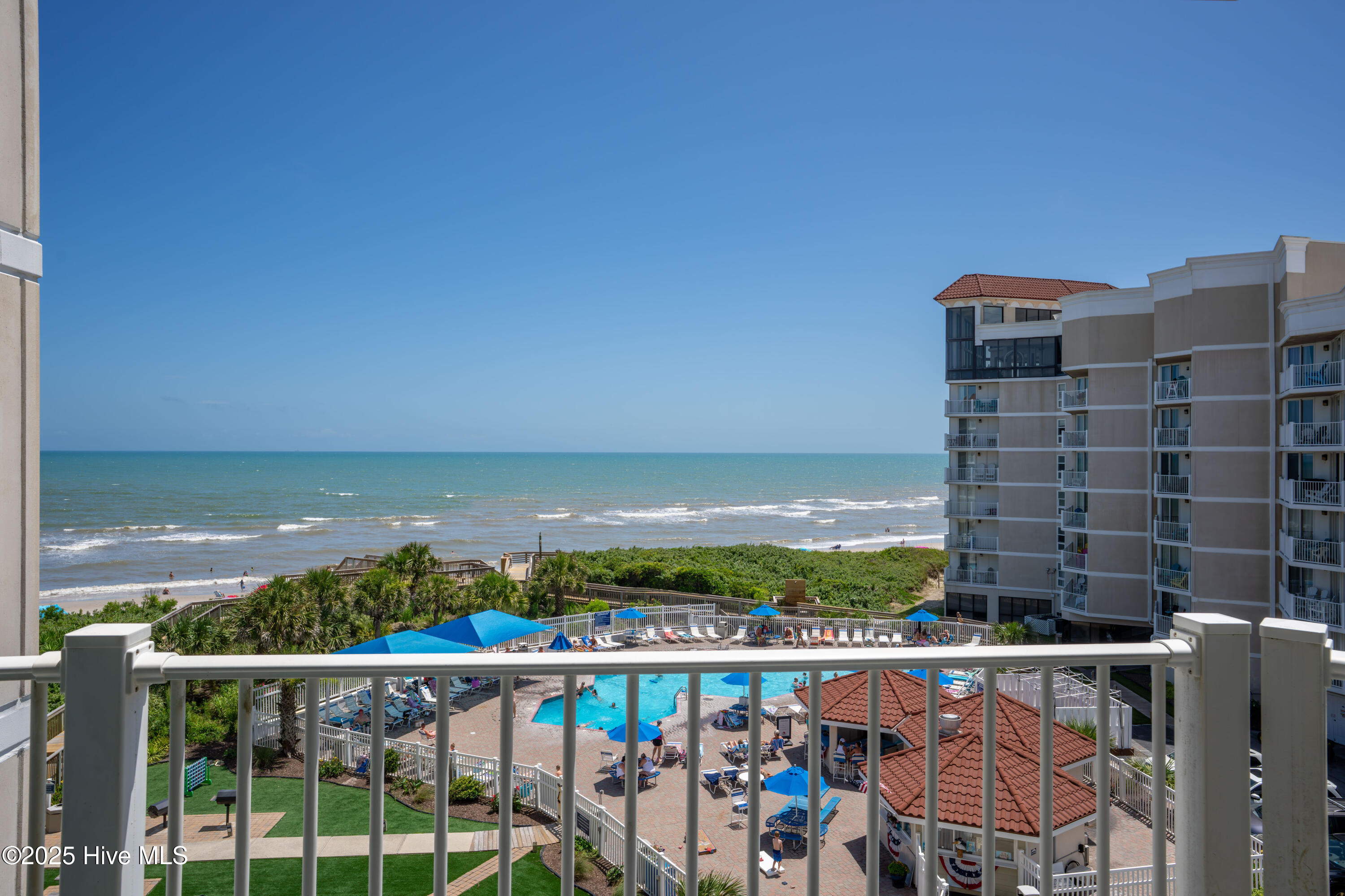 2000 New River Inlet Road, 3303