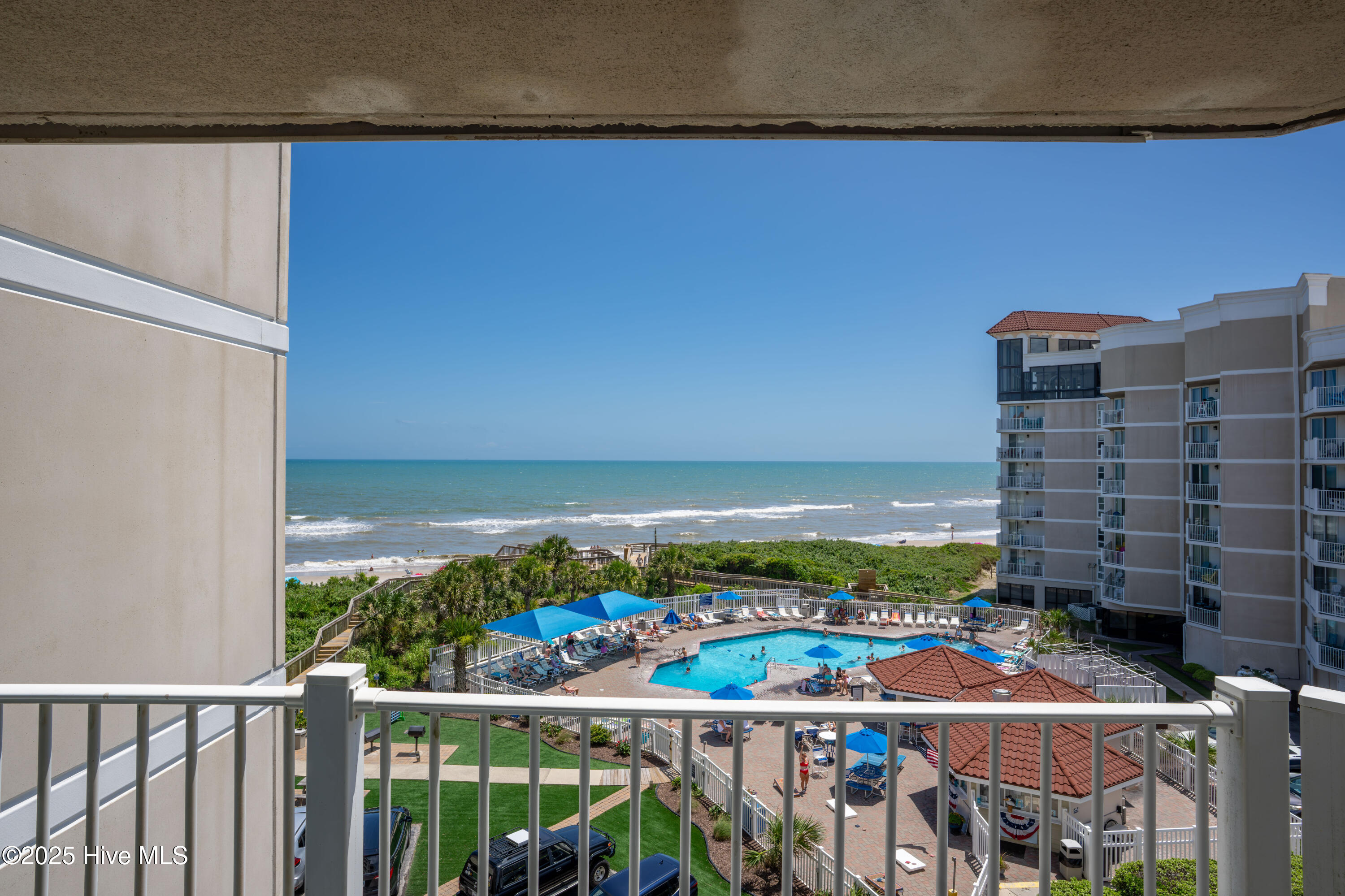2000 New River Inlet Road, 3303