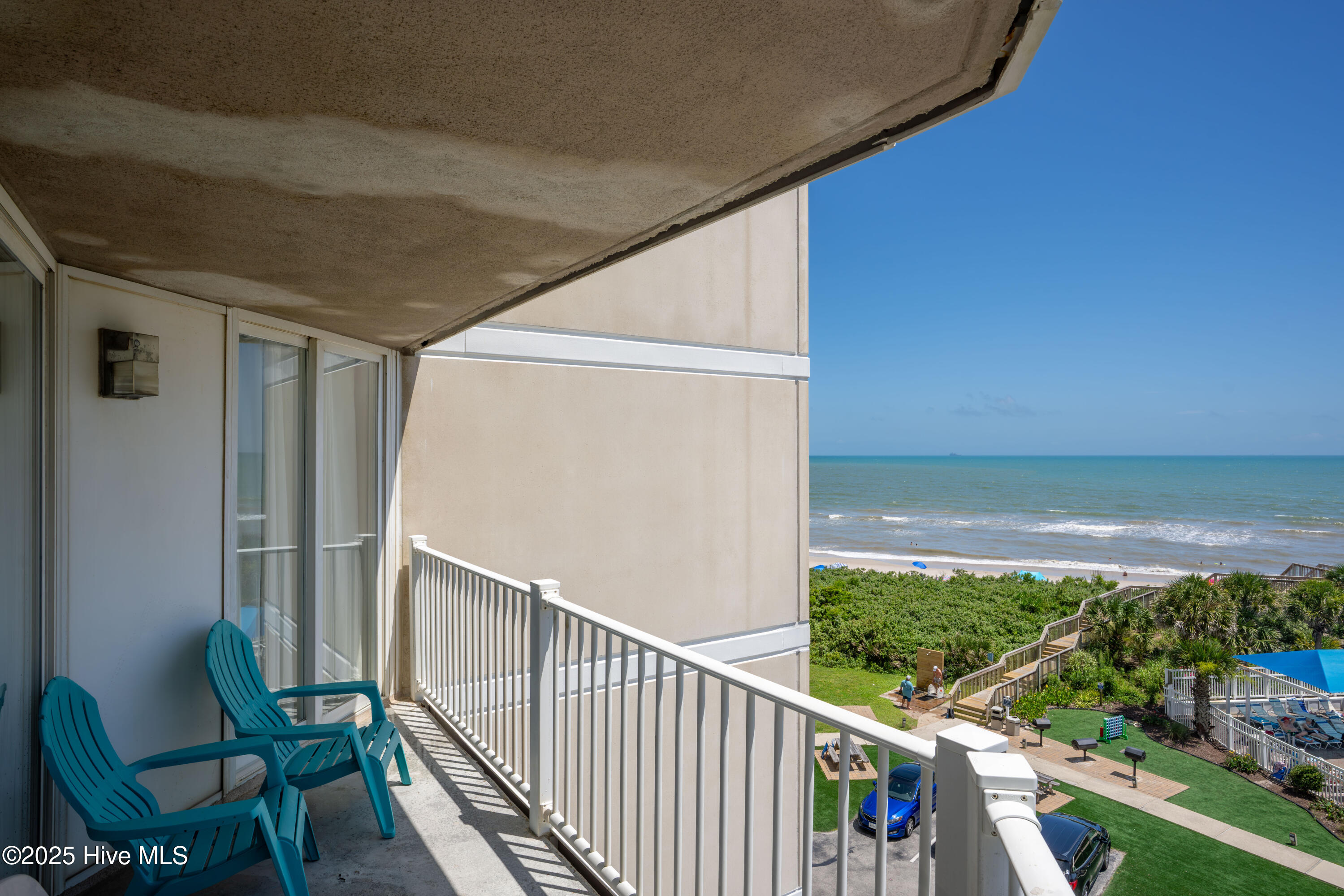 2000 New River Inlet Road, 3303
