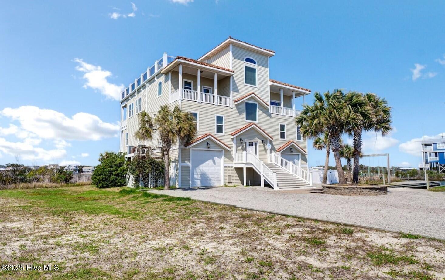 105 Bay Court