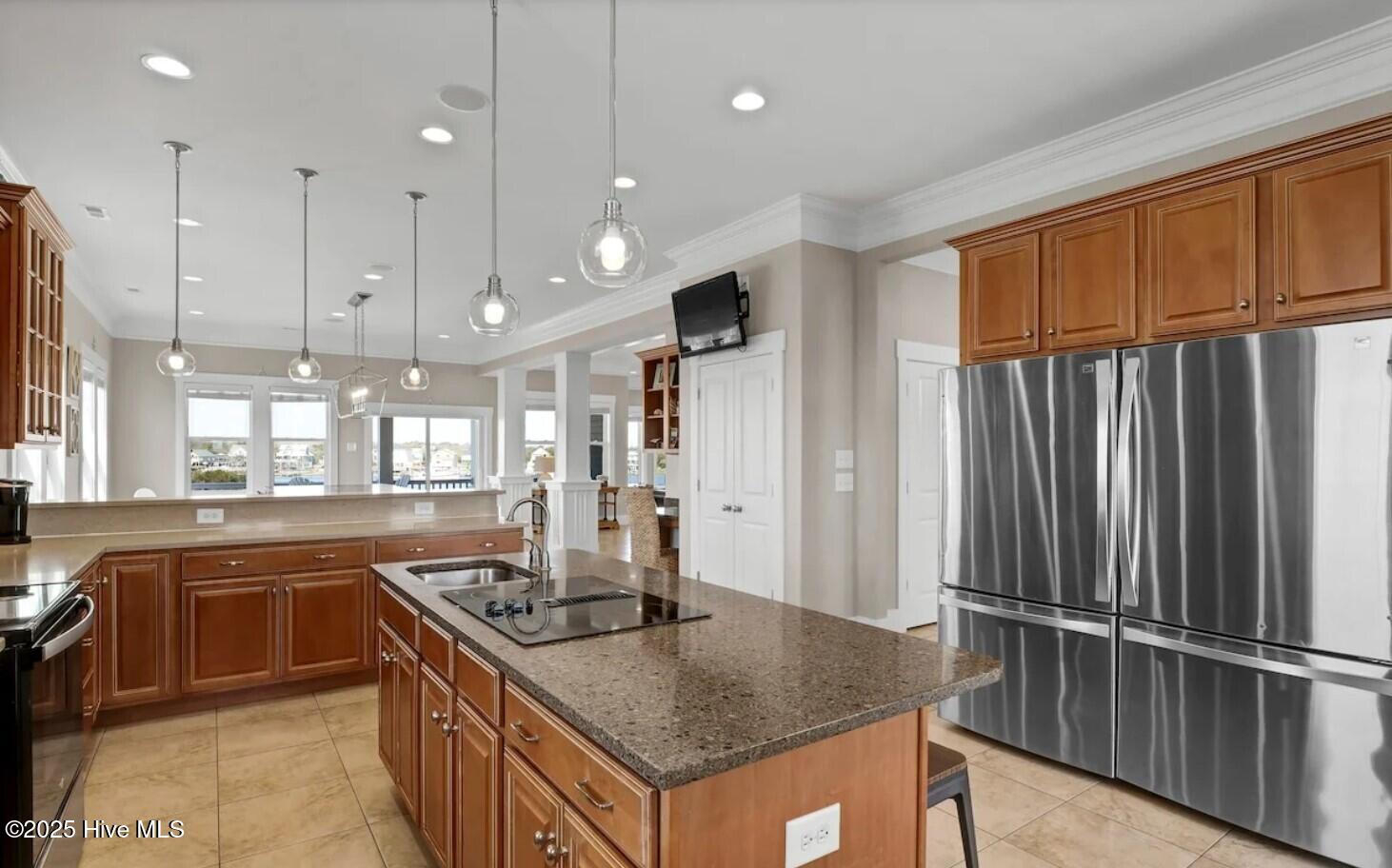 105 Bay Court