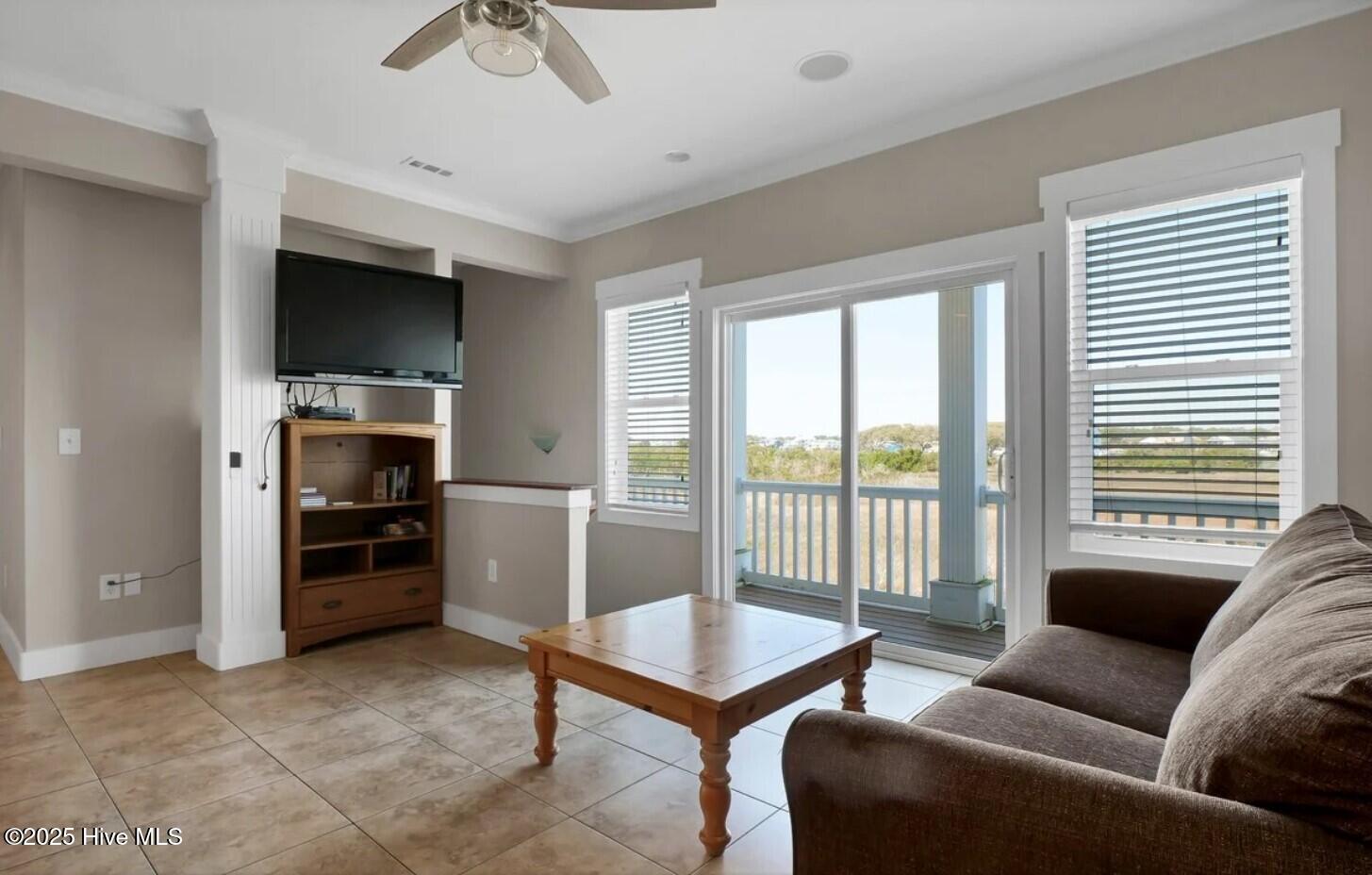 105 Bay Court