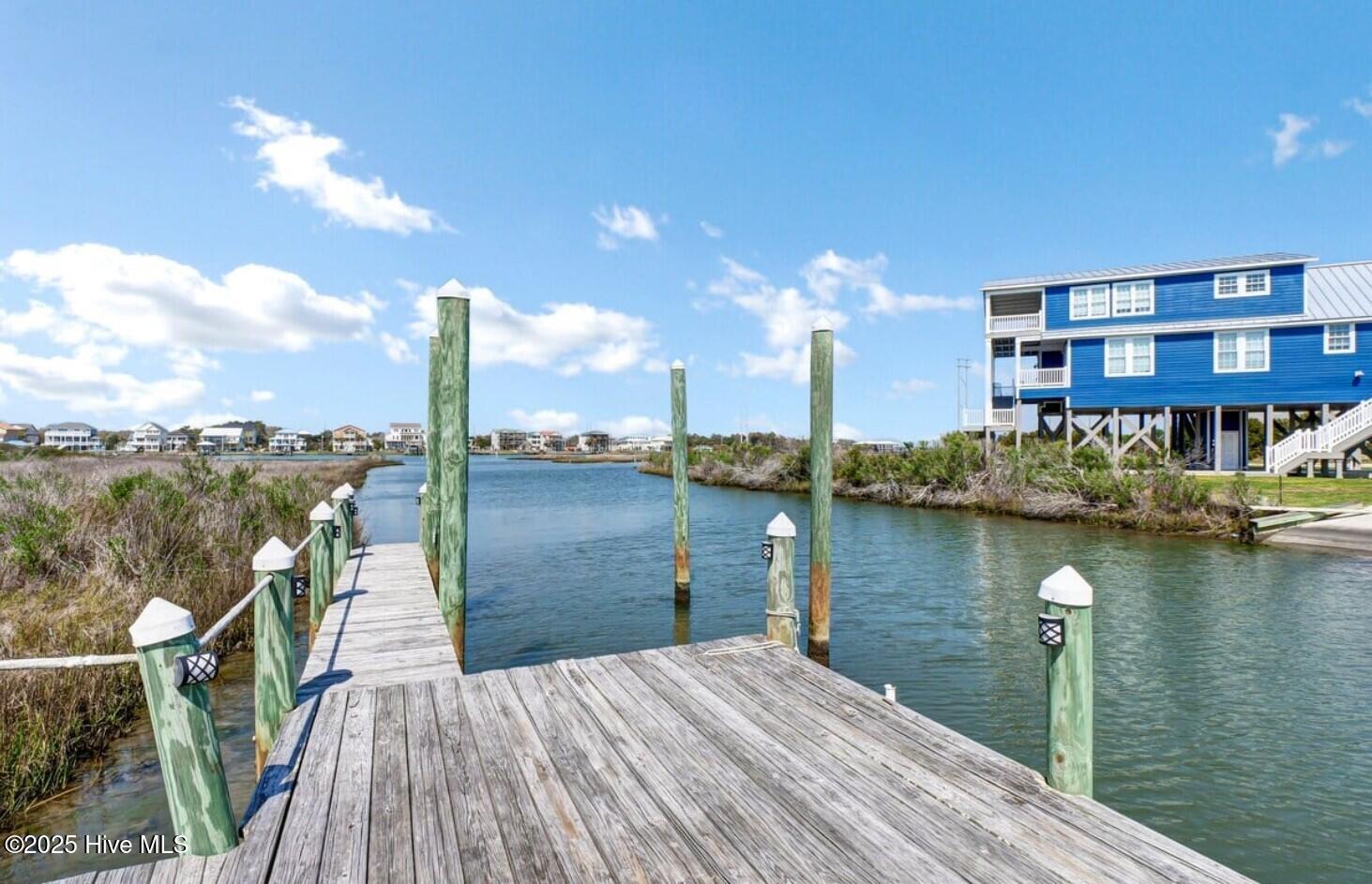 105 Bay Court