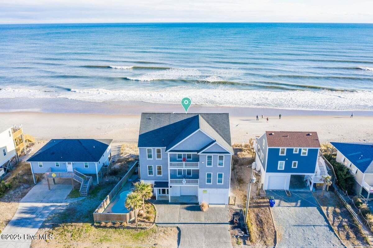 1402 S S Shore Drive