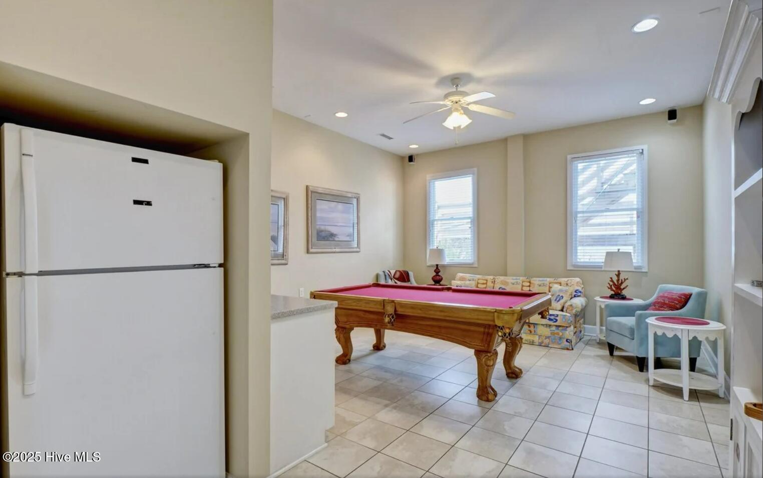 1402 S S Shore Drive