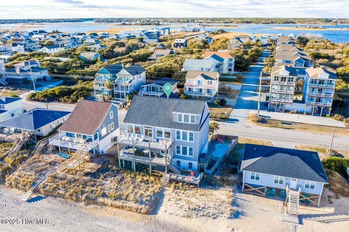 1402 S S Shore Drive