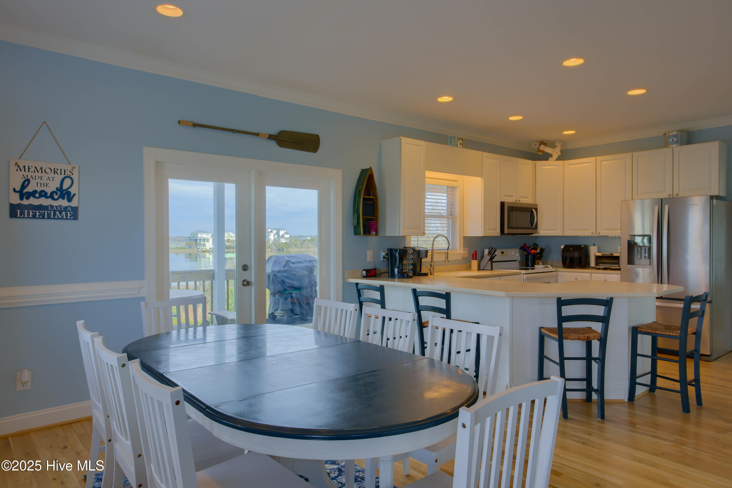 625 New River Inlet Road