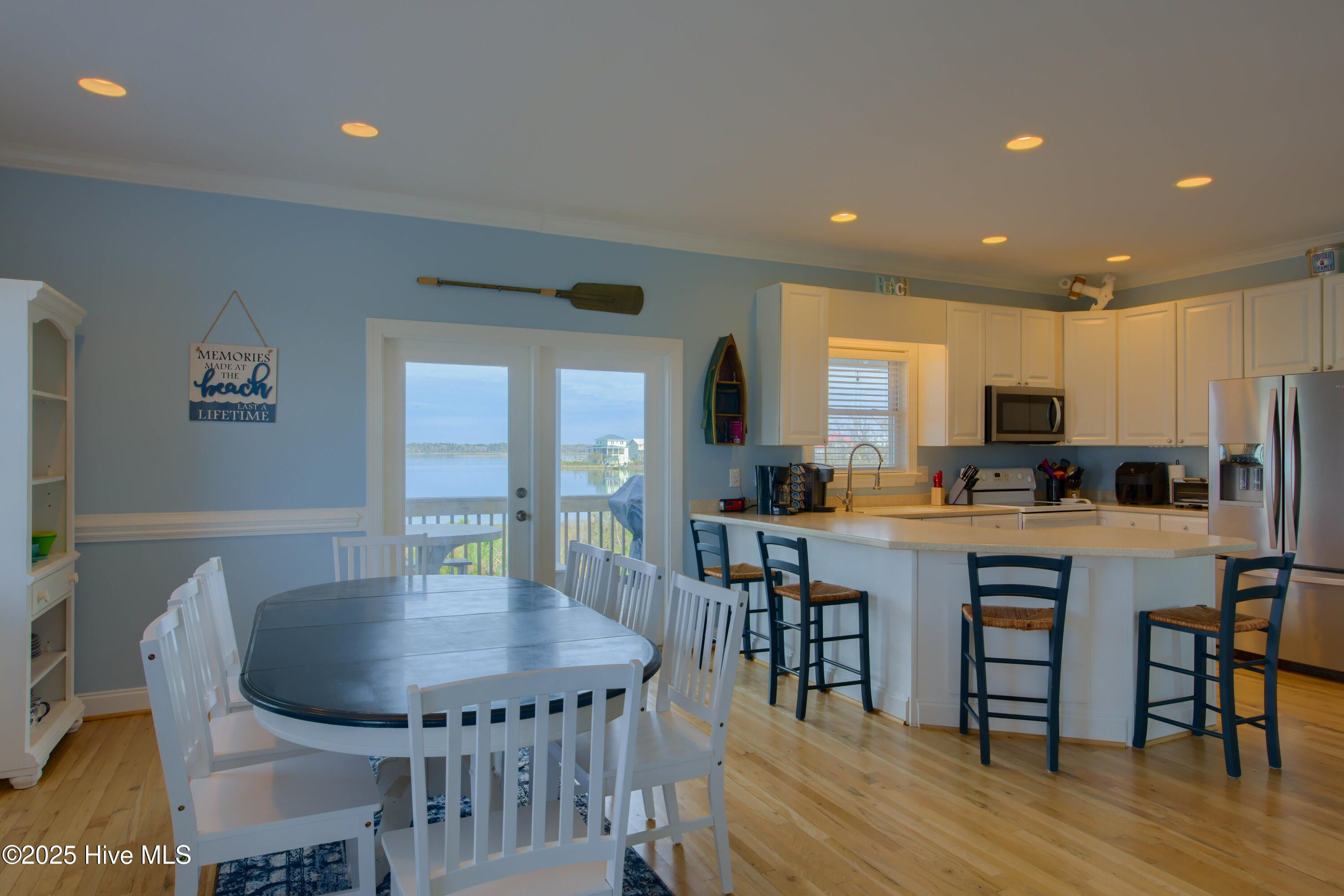 625 New River Inlet Road