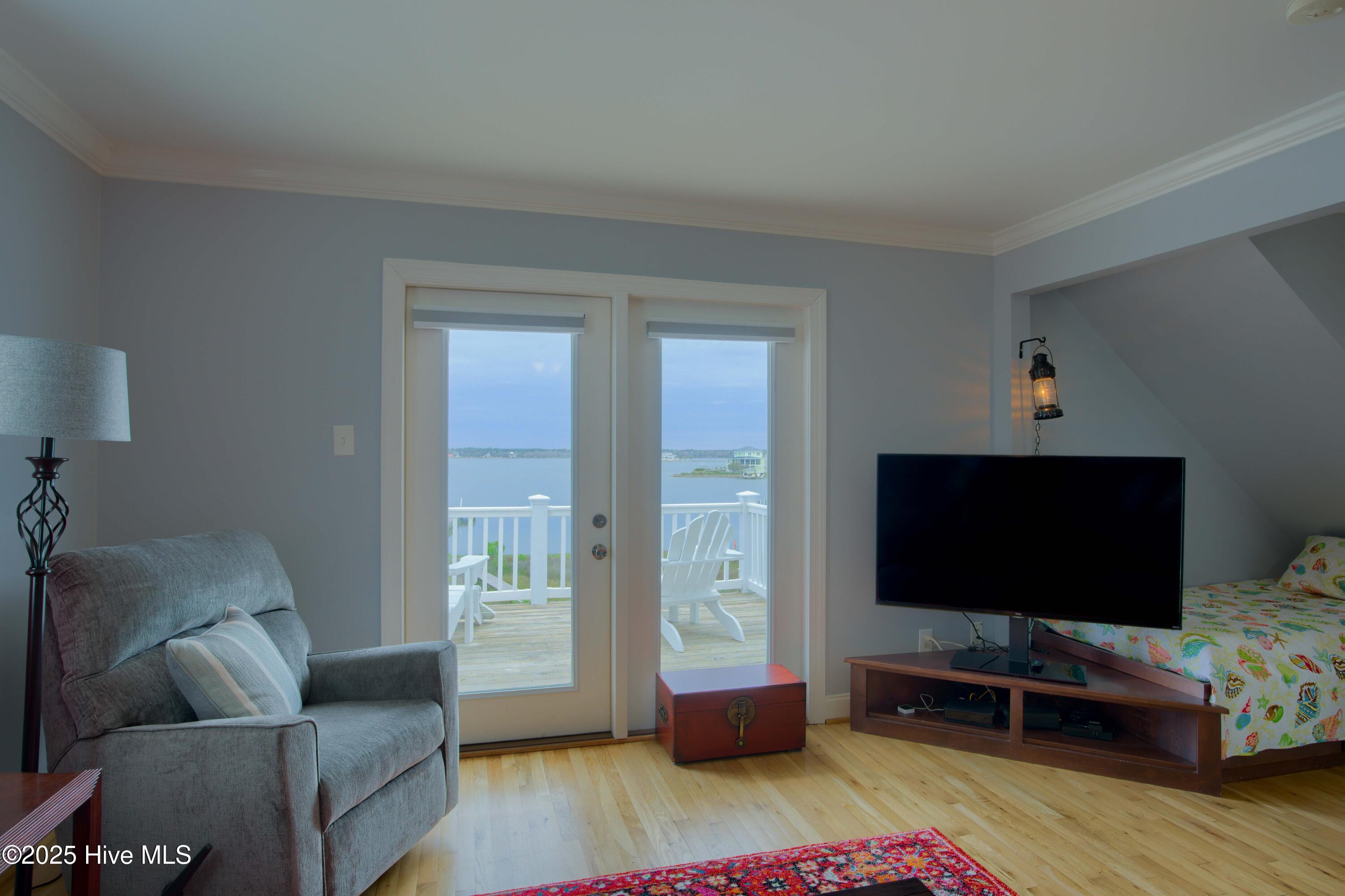 625 New River Inlet Road