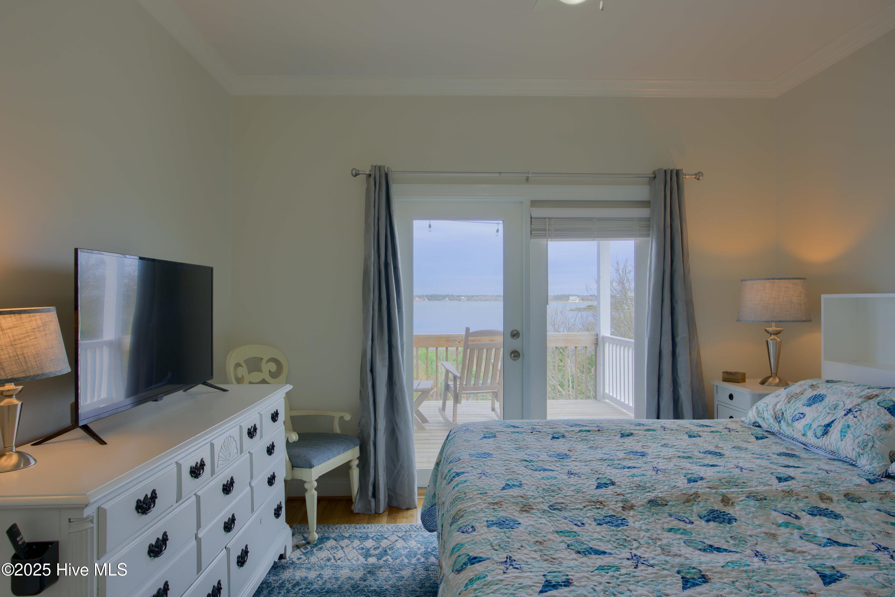 625 New River Inlet Road