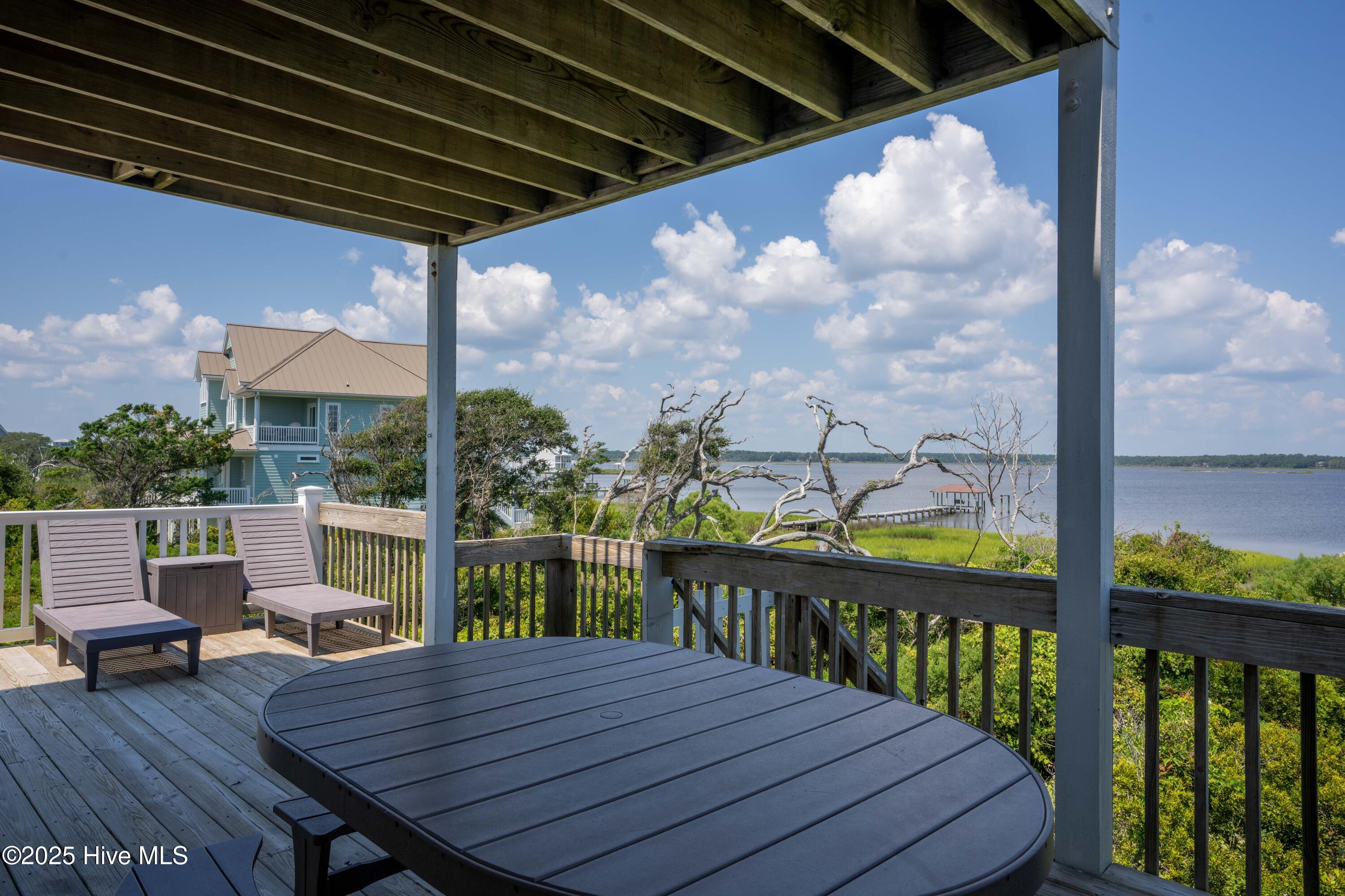 625 New River Inlet Road