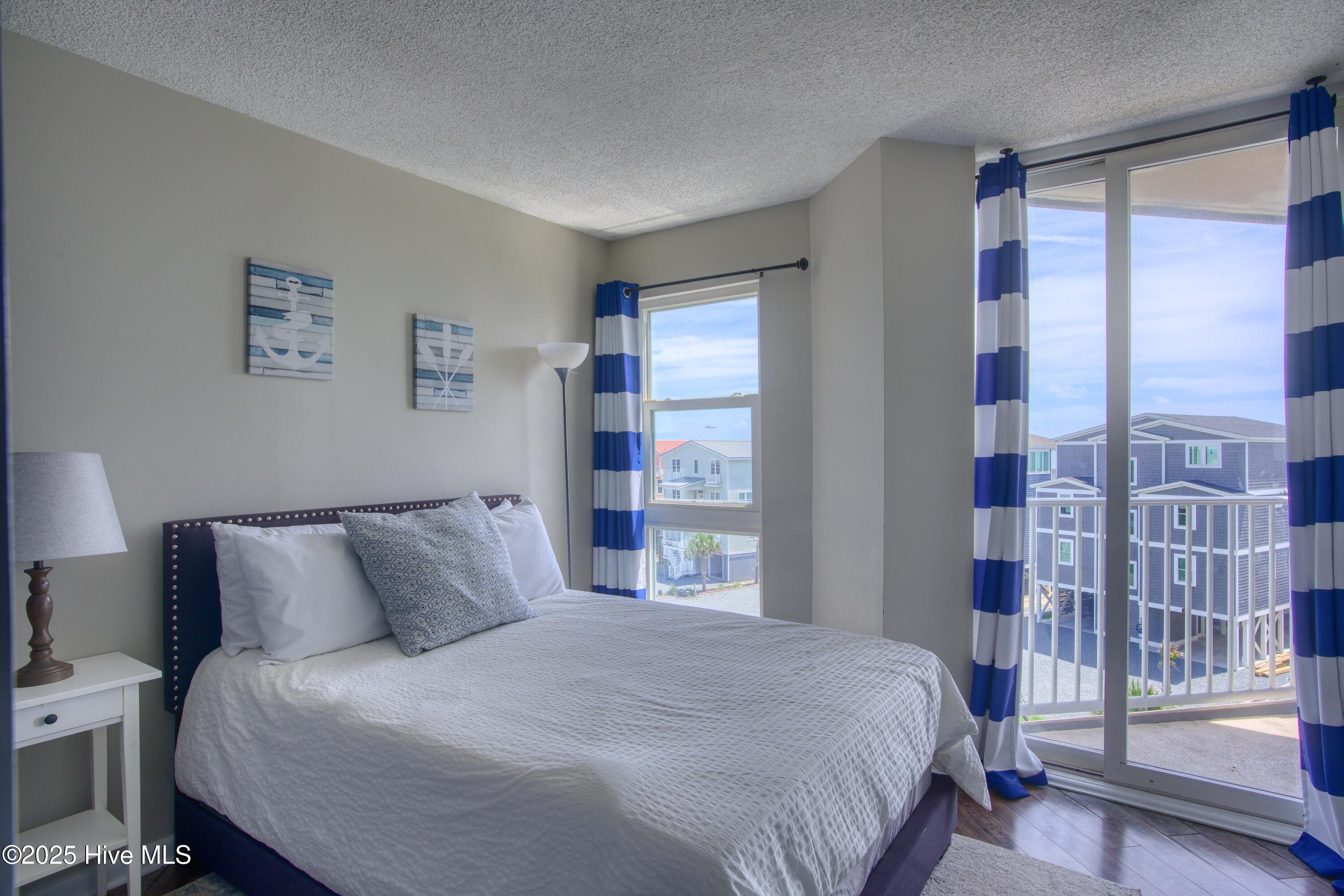 2000 New River Inlet Road, Unit 3313