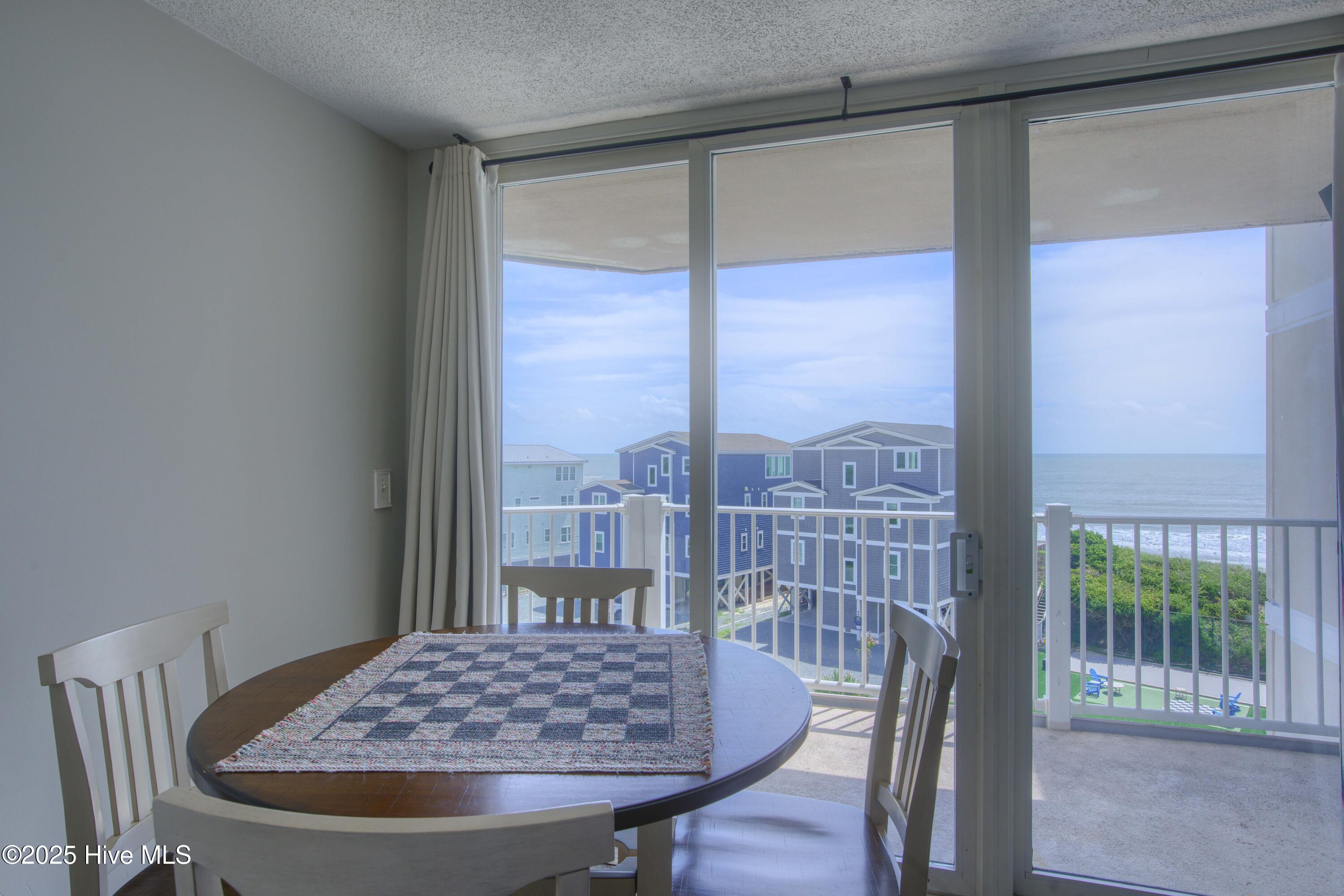 2000 New River Inlet Road, Unit 3313