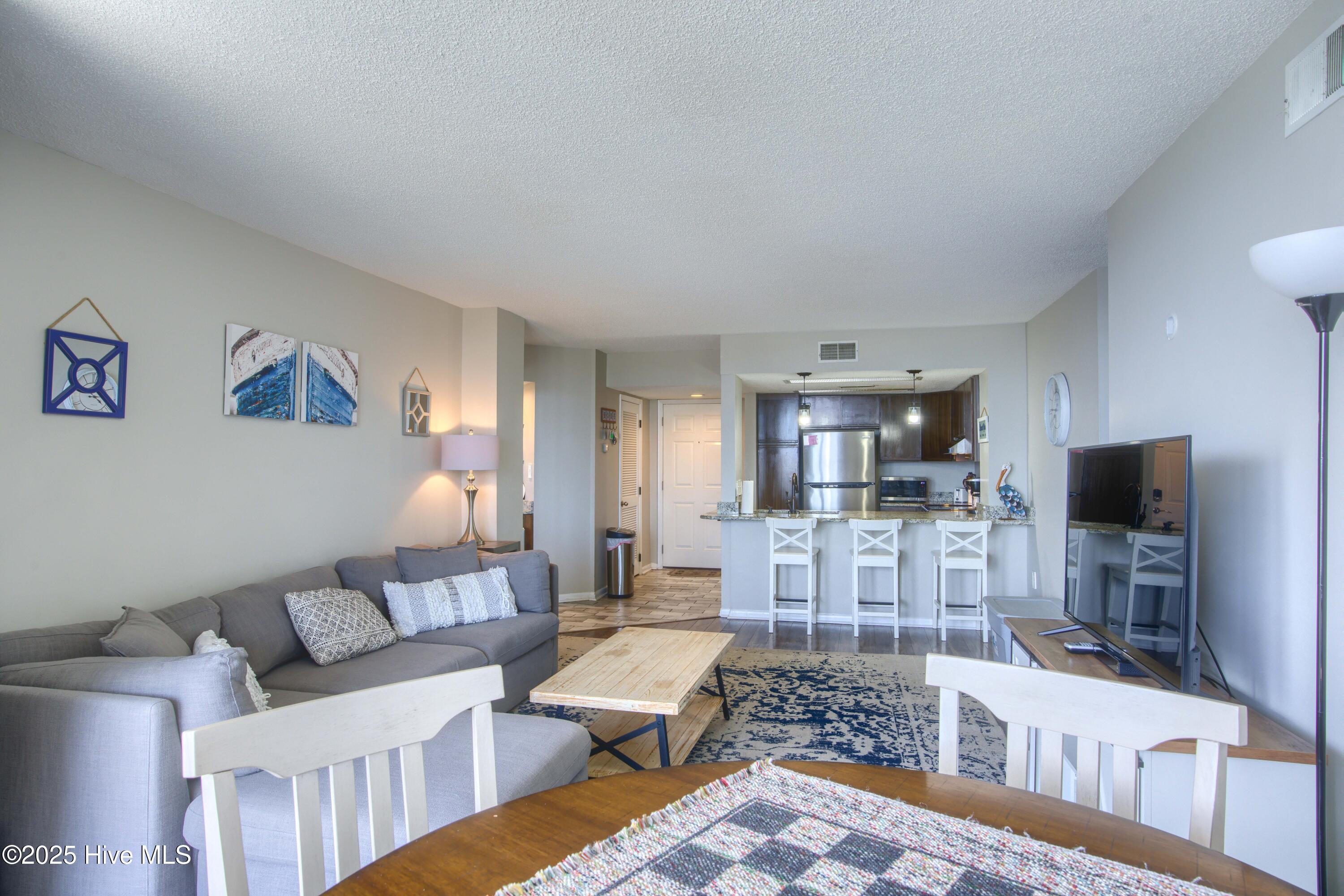 2000 New River Inlet Road, Unit 3313