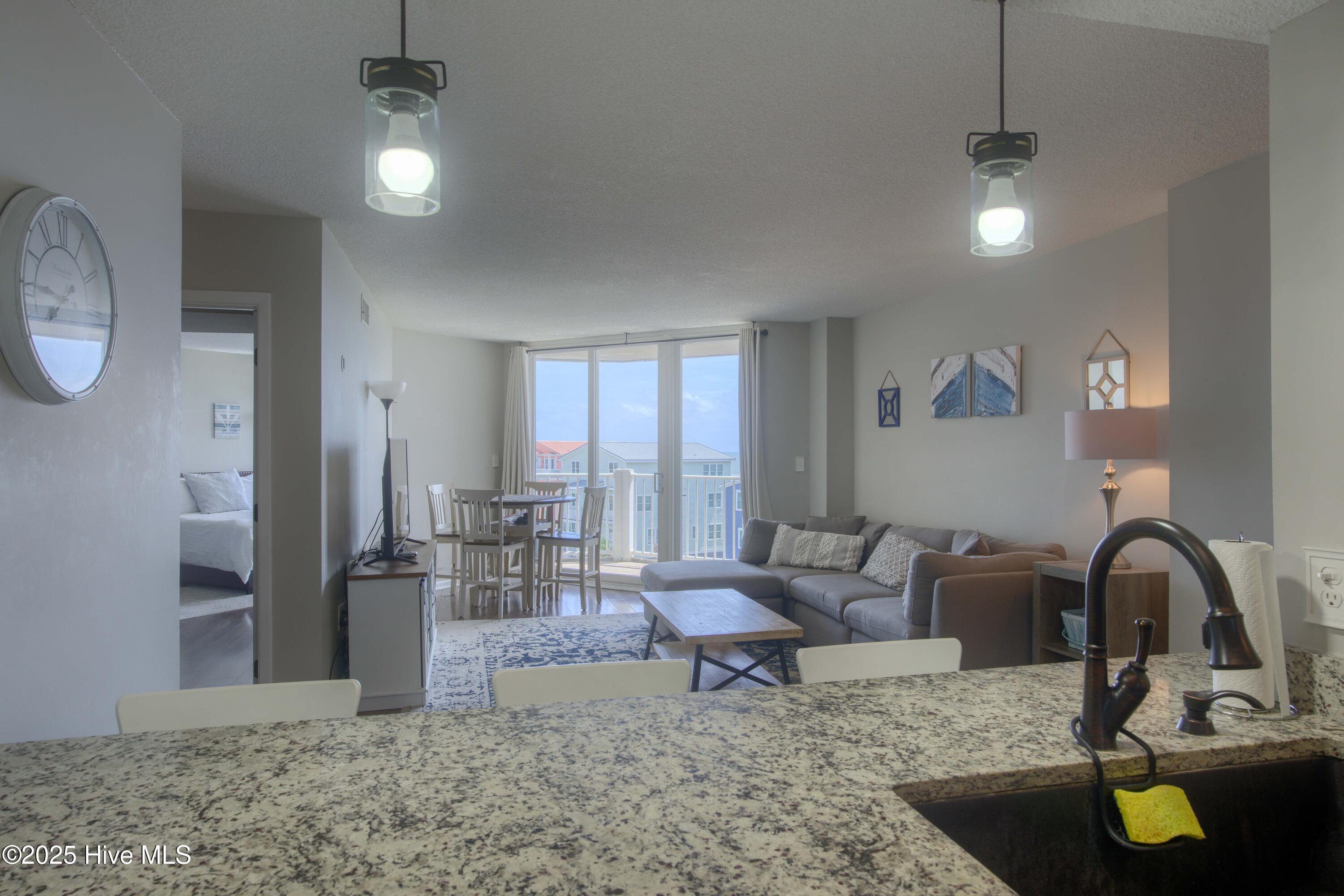 2000 New River Inlet Road, Unit 3313