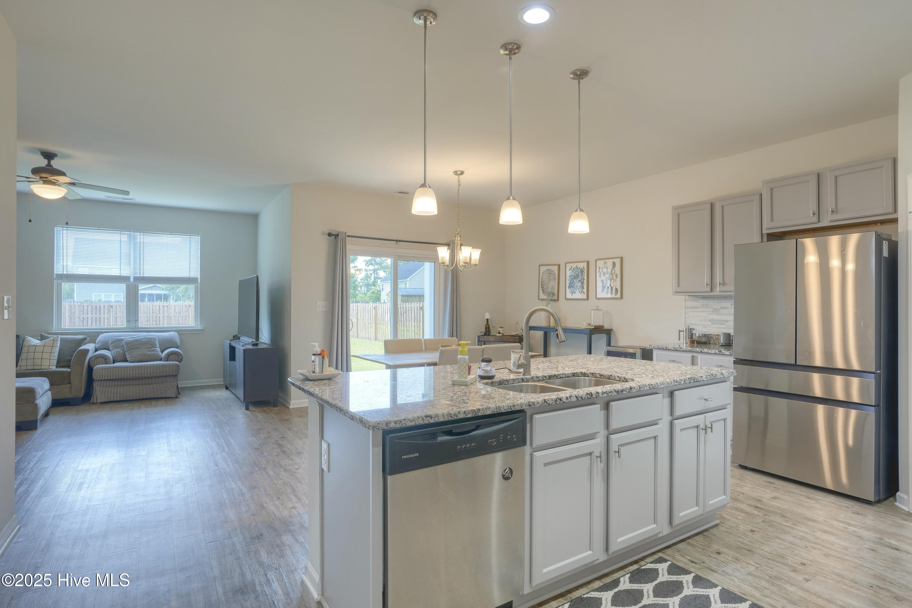 406 Saxby Way