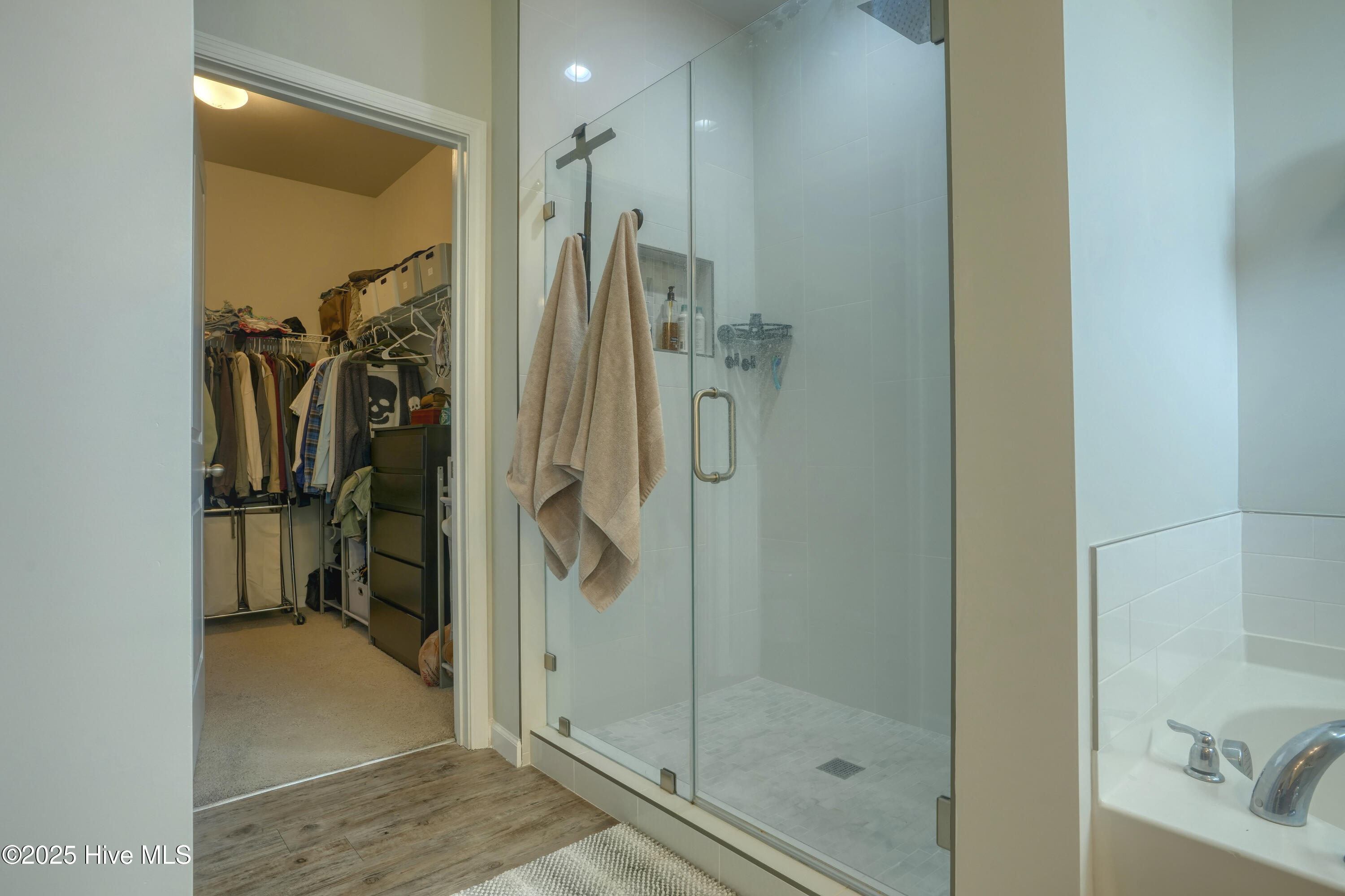 406 Saxby Way