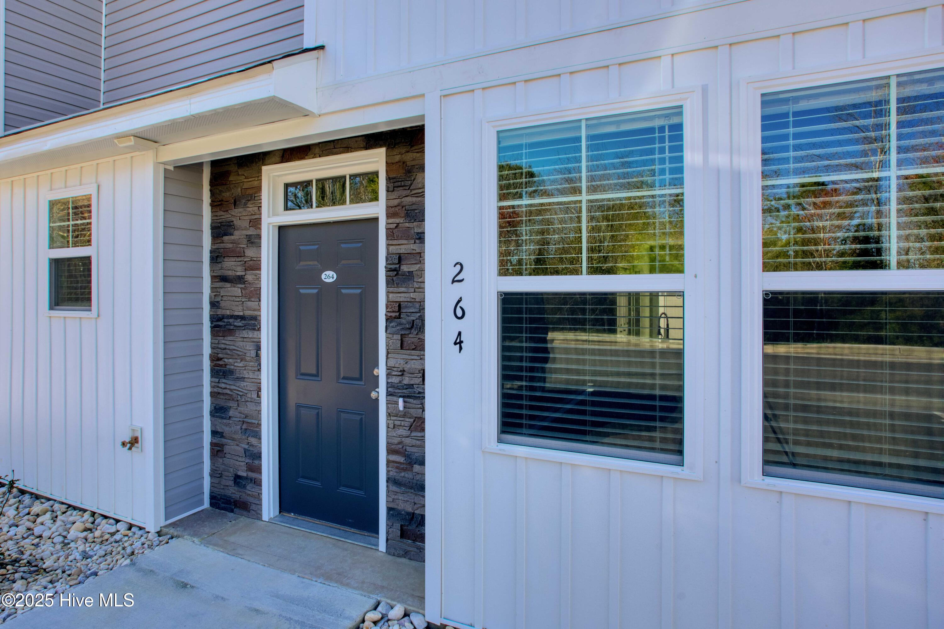 264 Sandy Cove Lane
