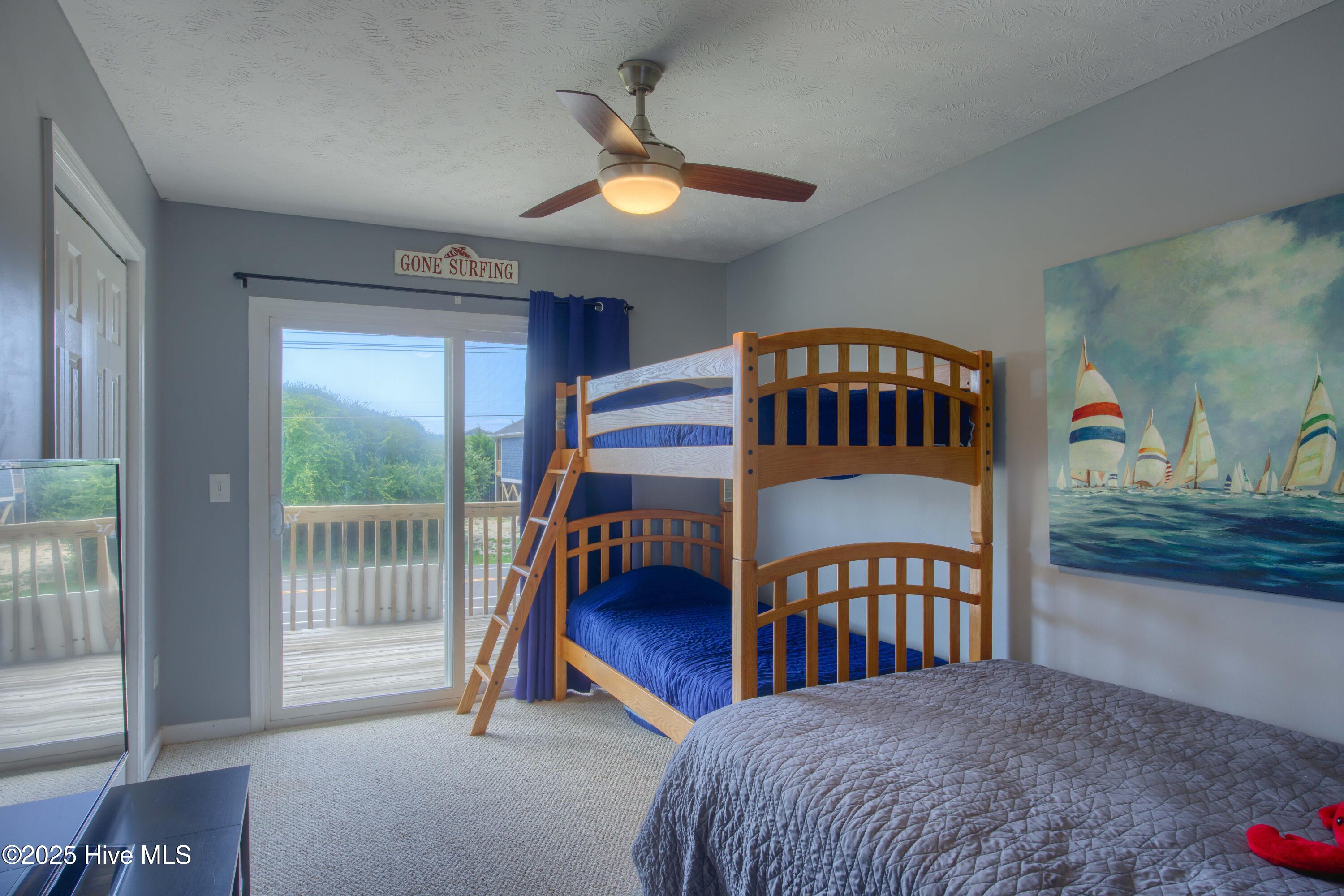 1125 S Topsail Drive