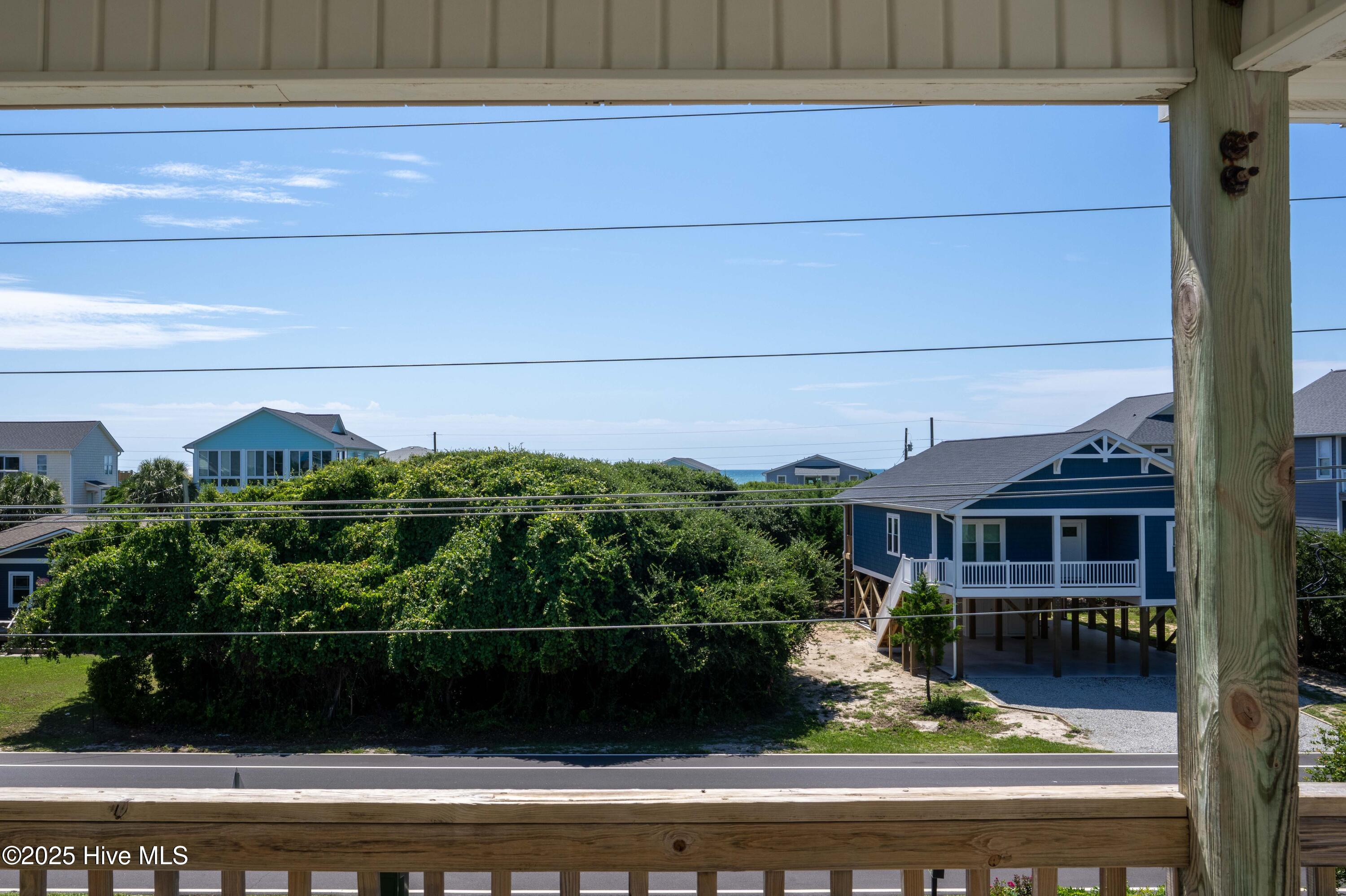 1125 S Topsail Drive